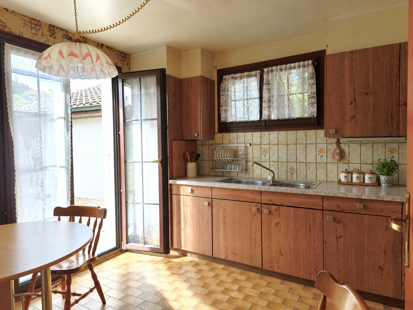 Interior view 1