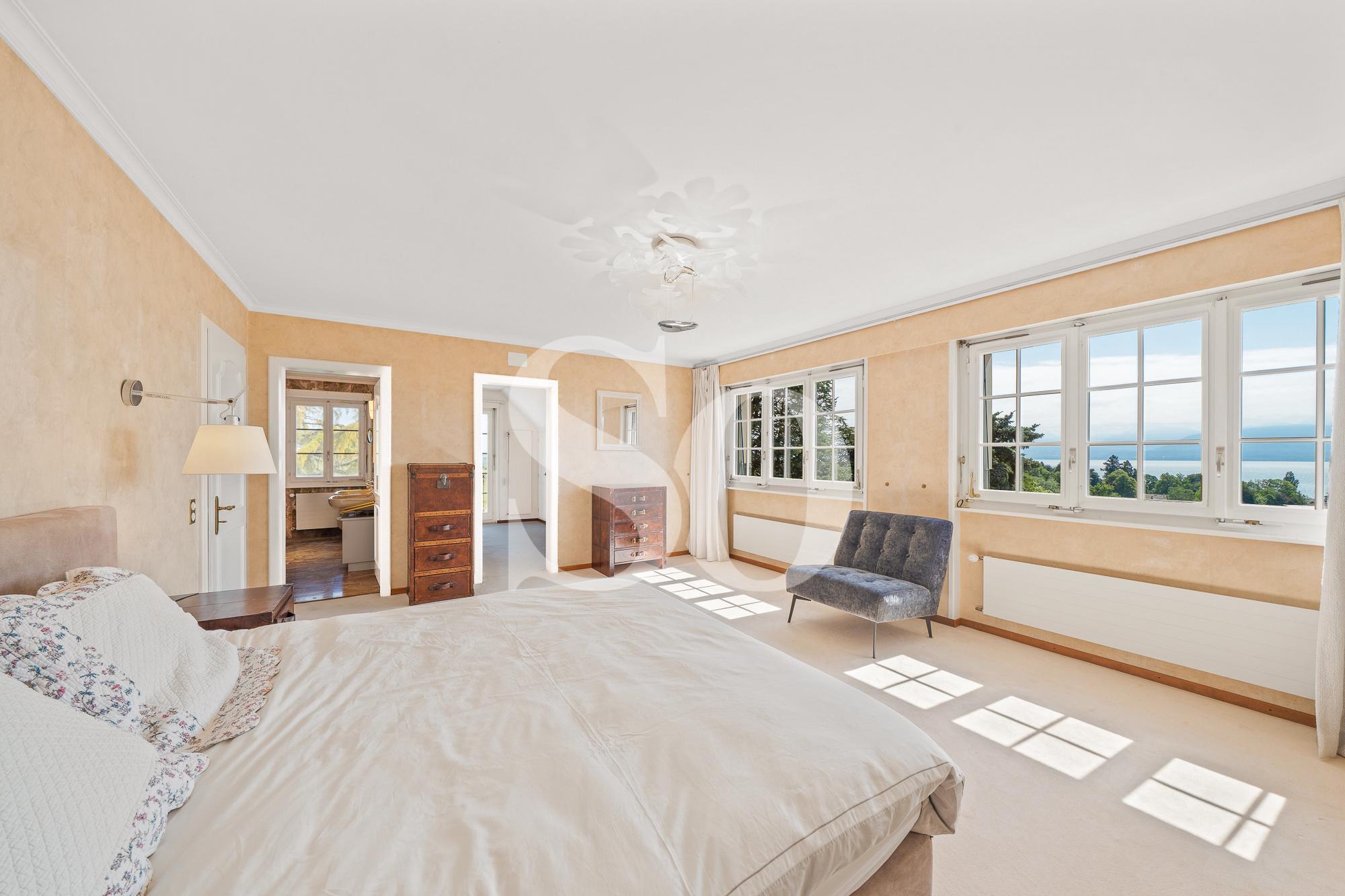 Picture 7