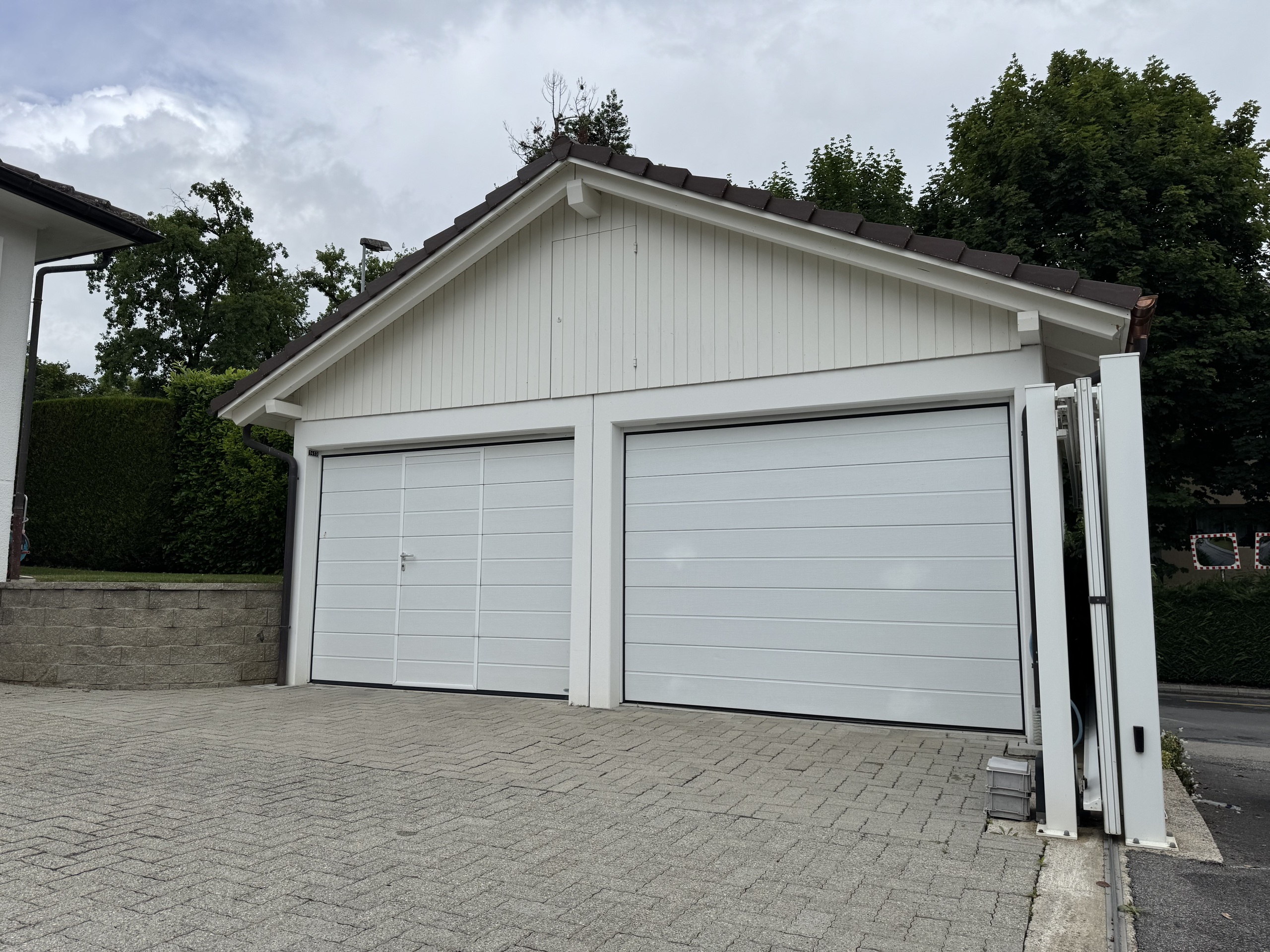 Exterior view 1