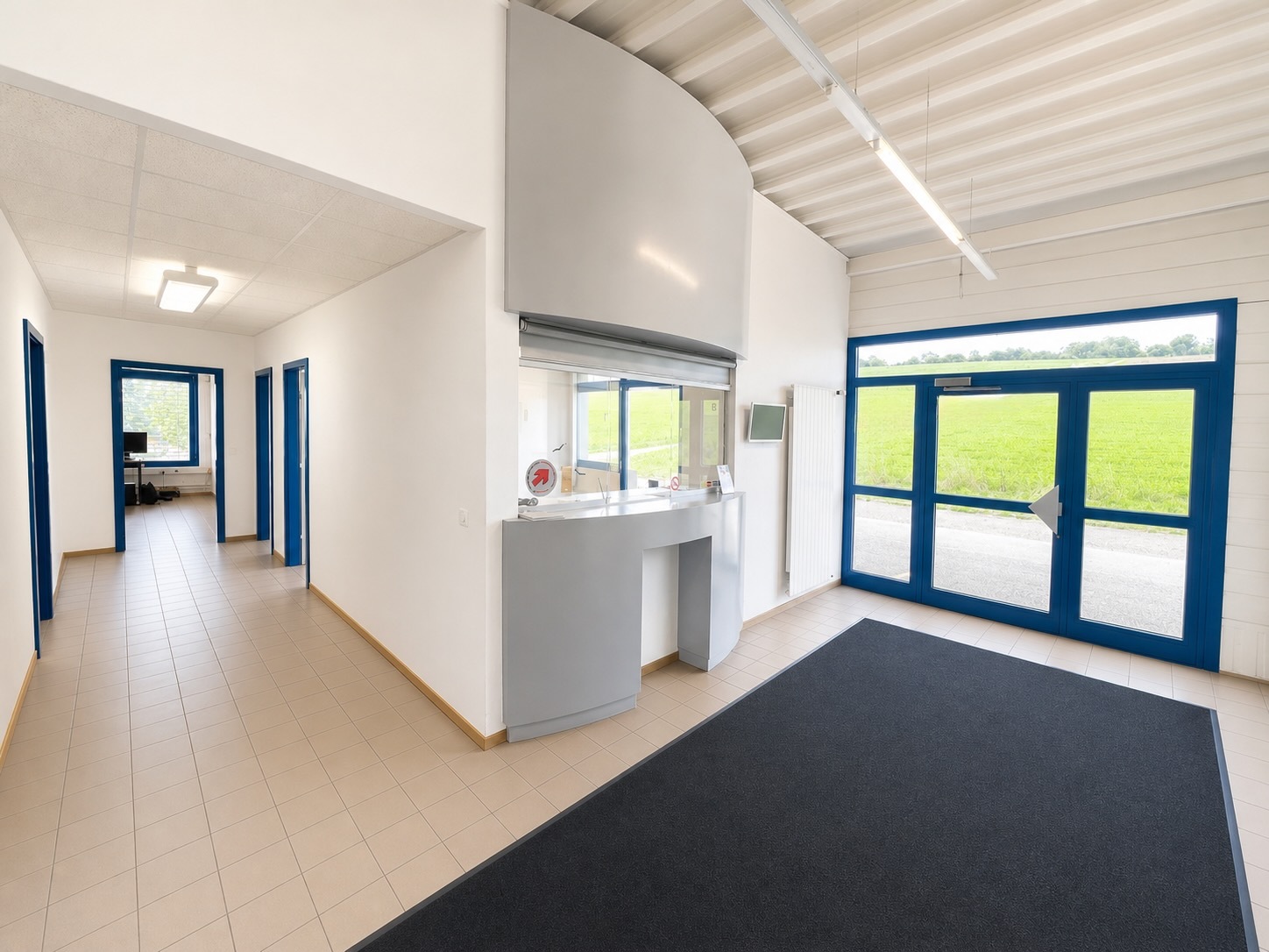 Interior view 7