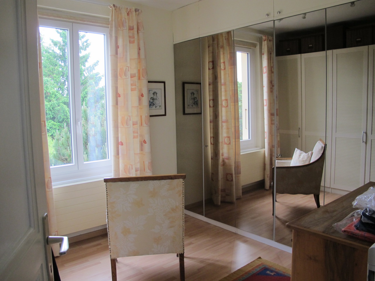 Picture 10