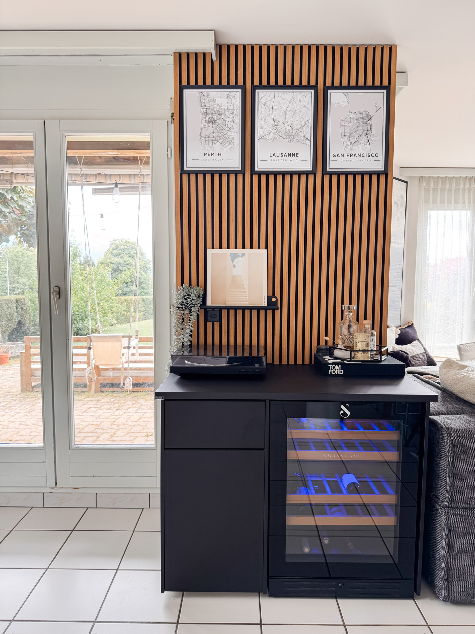 Interior view 4