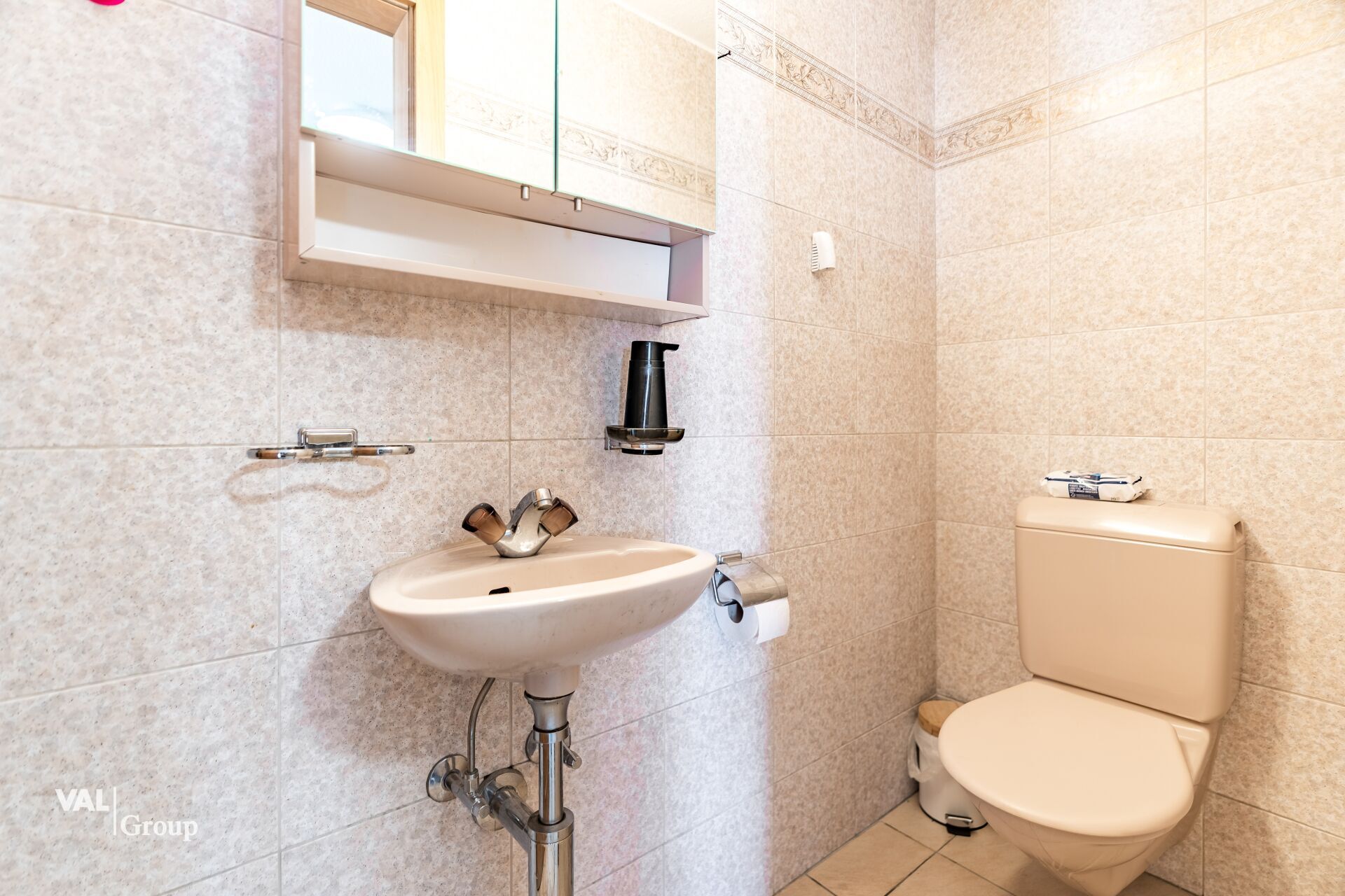 Picture 8