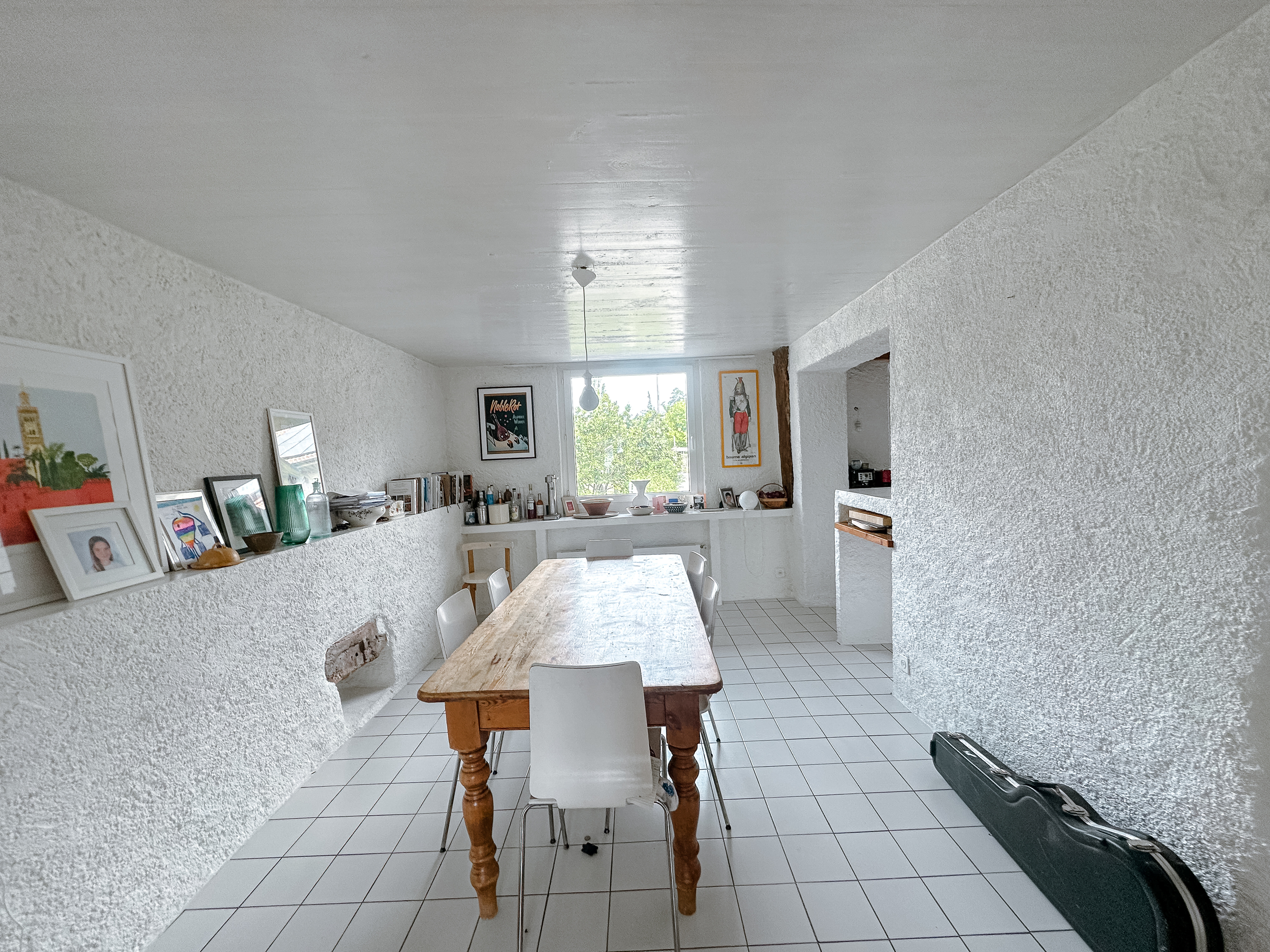Interior view 3