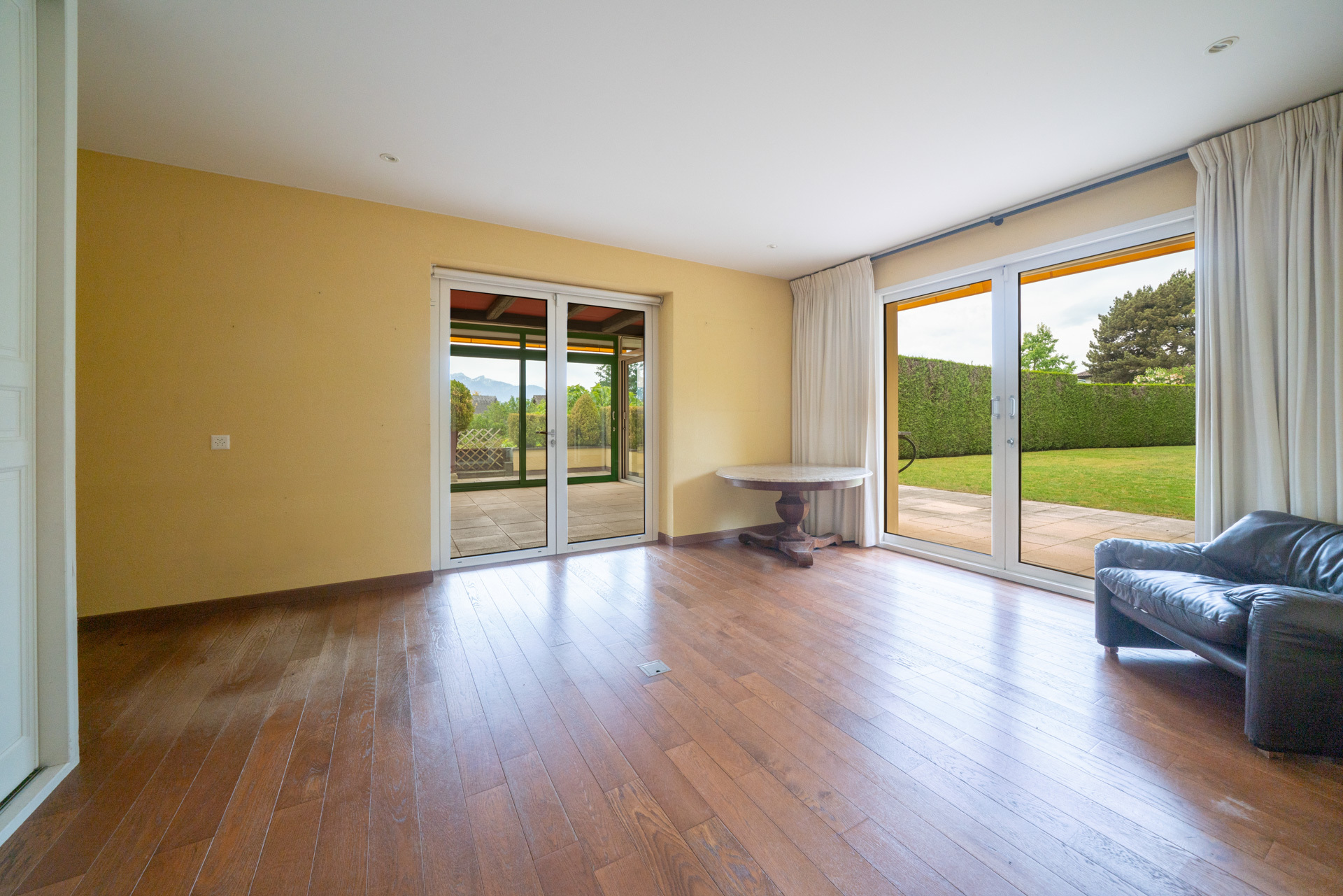 Interior view 7