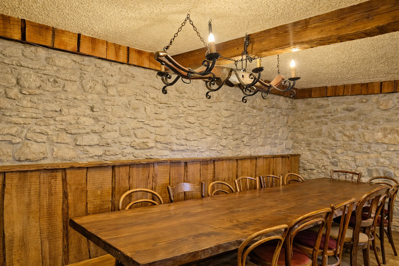 Interior view 5