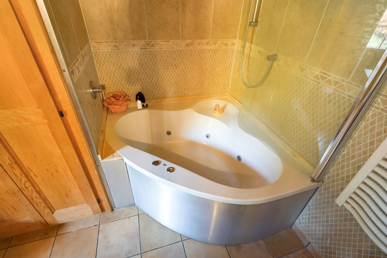 Salle de bain 1er étage Salle de bain 1er étage