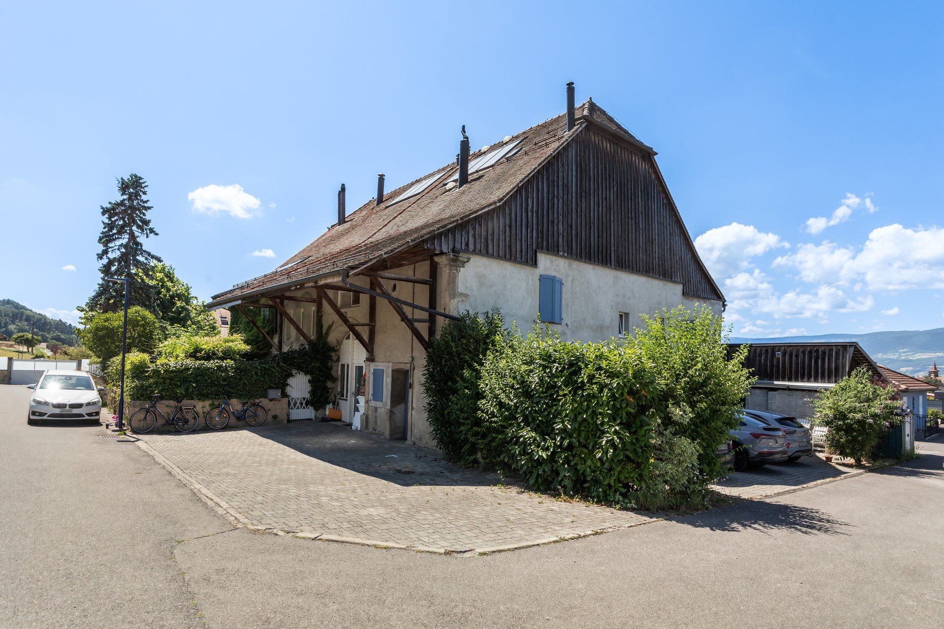 Bâtiment vue extérieure 