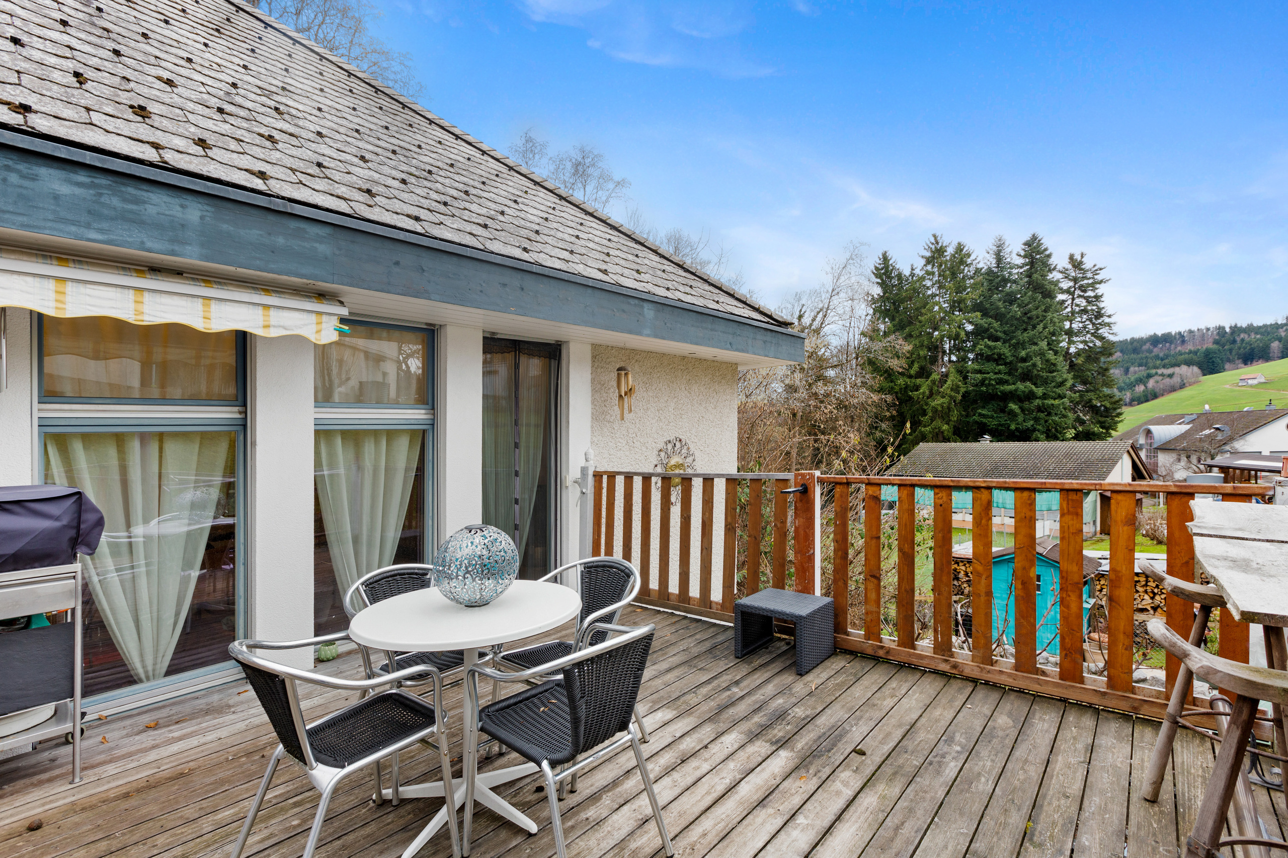 Mit Höchstleistung für Sie da! Mit Höchstleistung für Sie da!