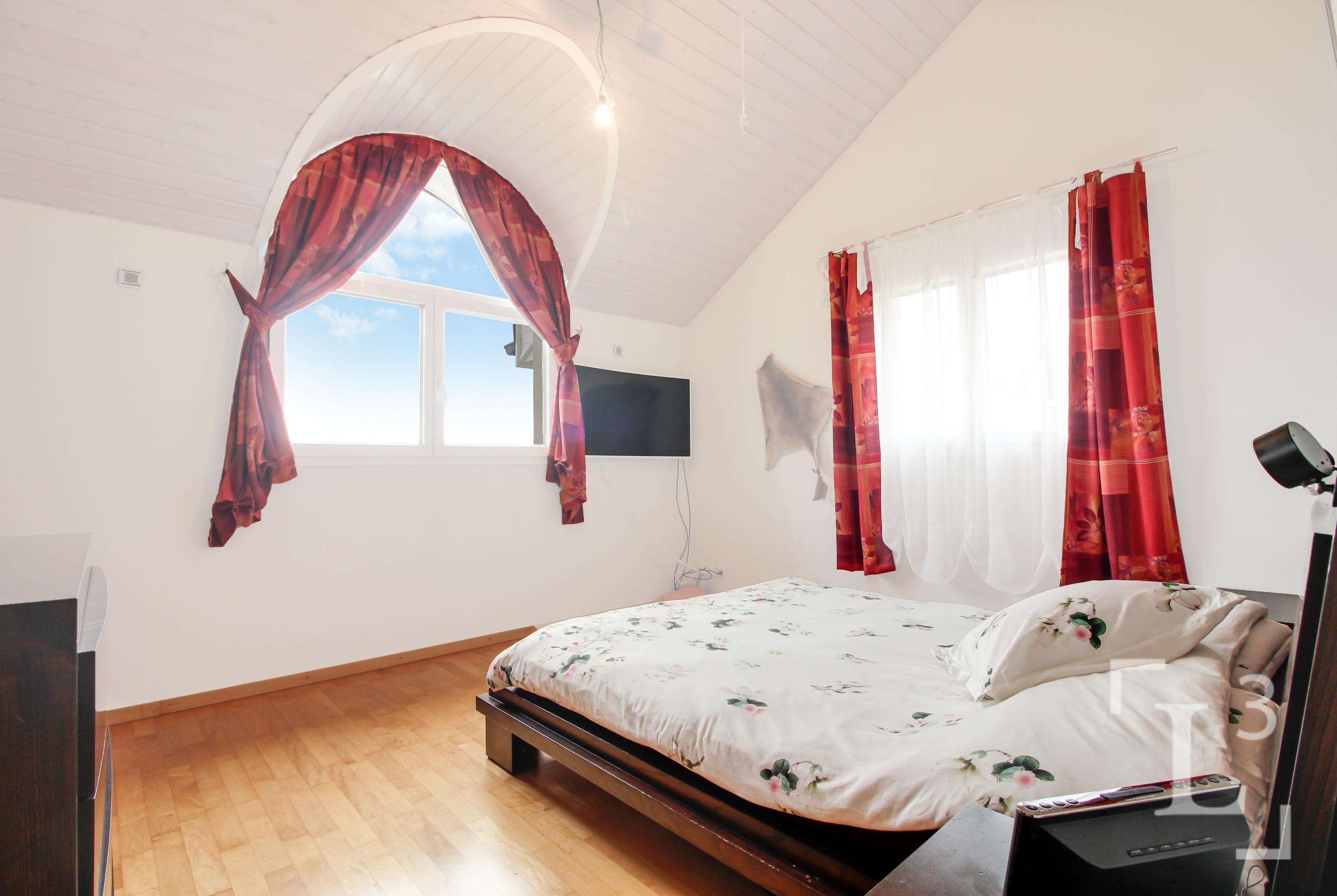 Suite parentale avec dressing et salle de bain privative (Étage)