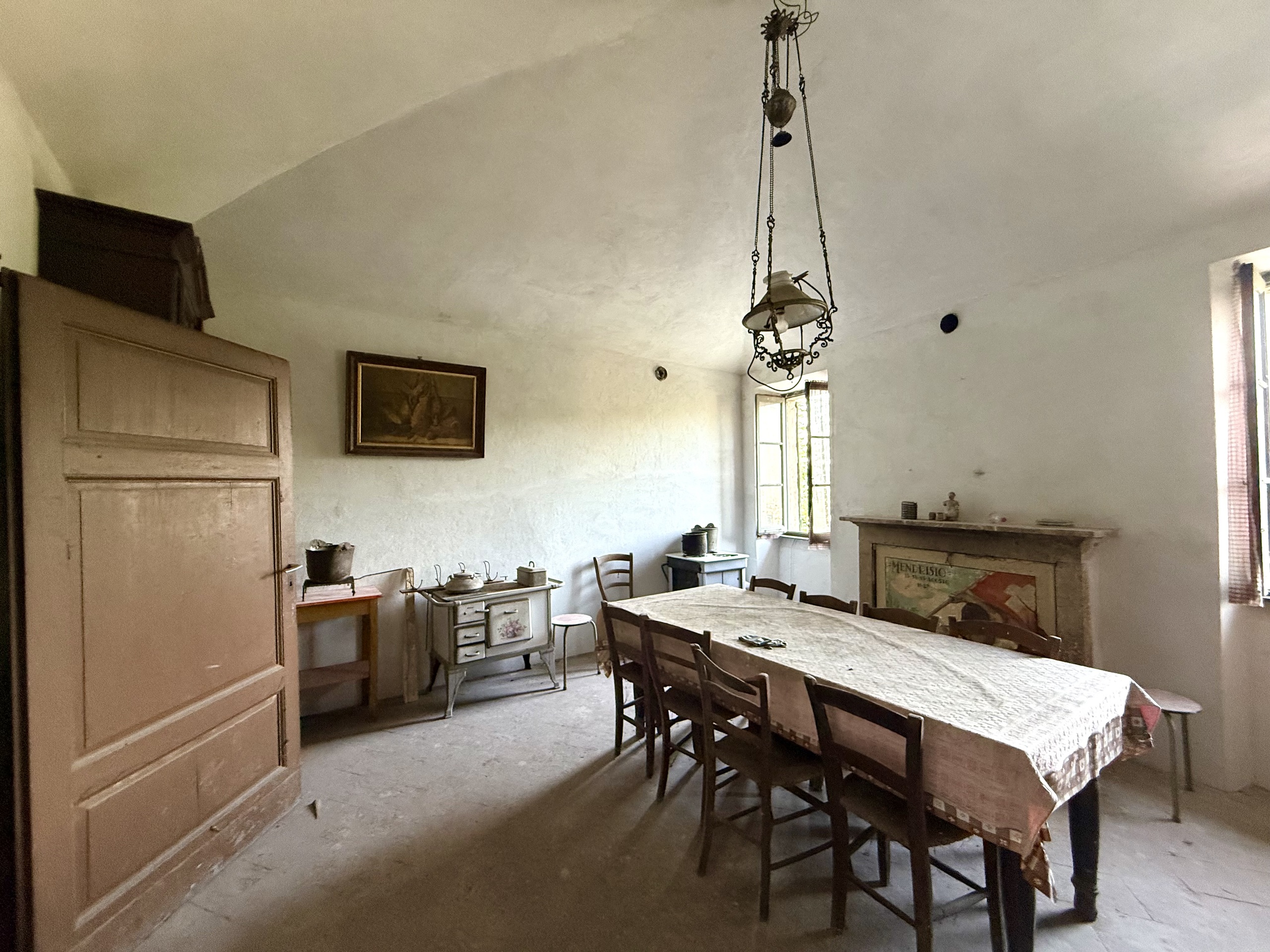 Interior view 2