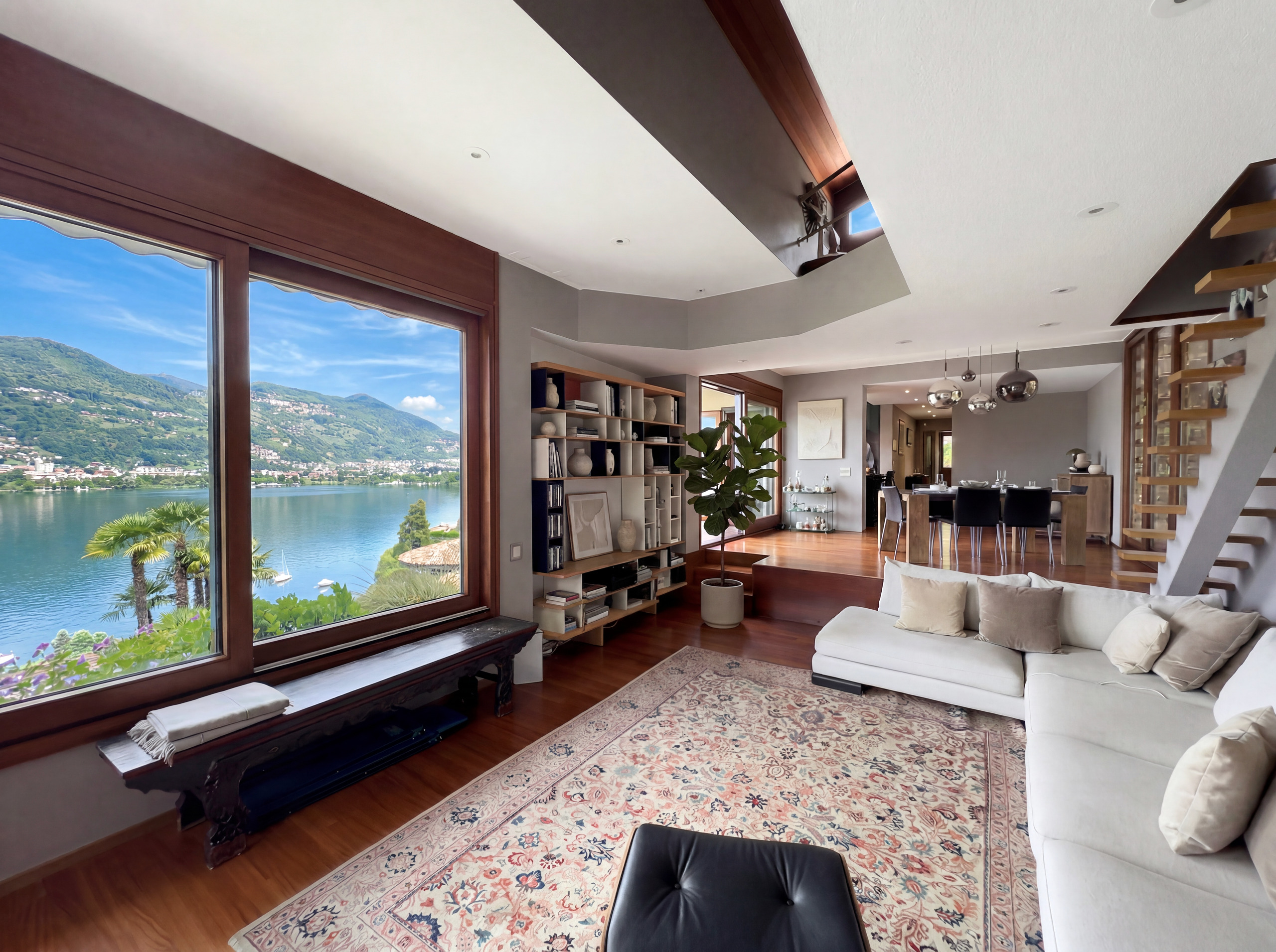 Interior view 3