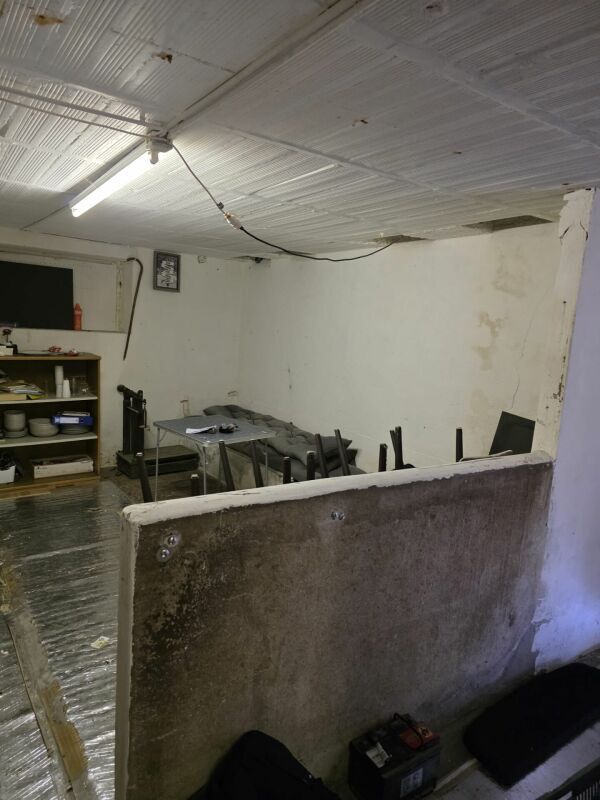 Picture 3