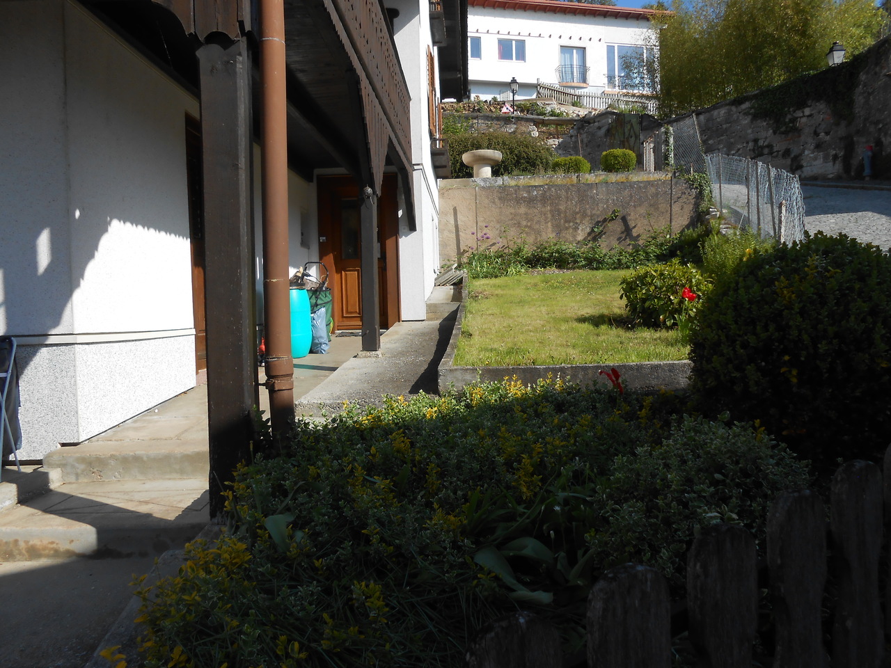 Photo 33