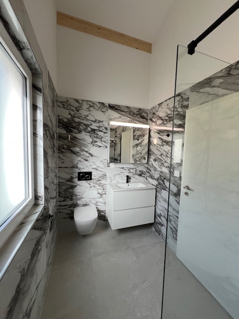 Salle de douche, wc, lavabo - suite parental Salle de douche, wc, lavabo - suite parental