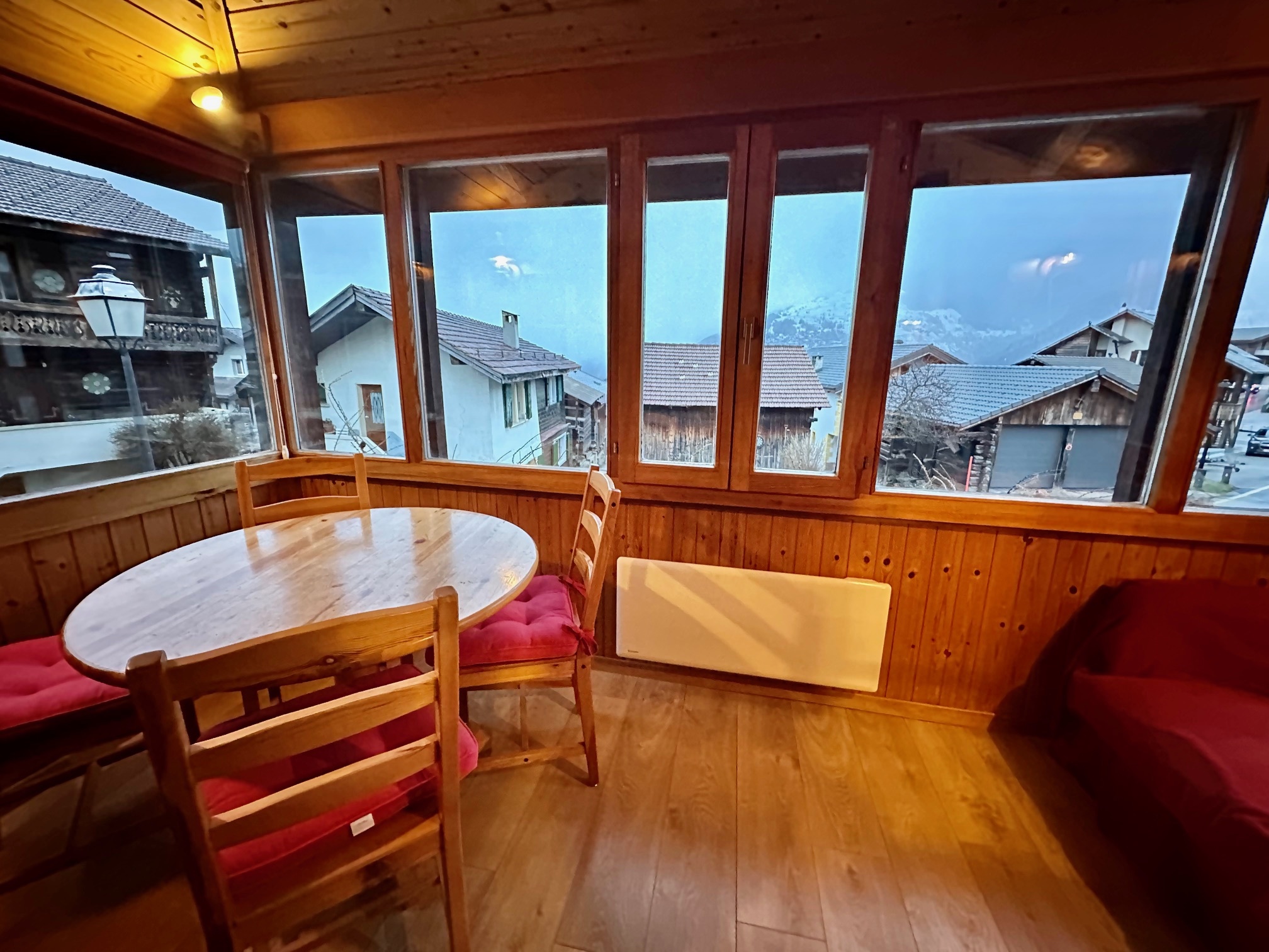 Café de la place loué par nendaz-vente immobilier