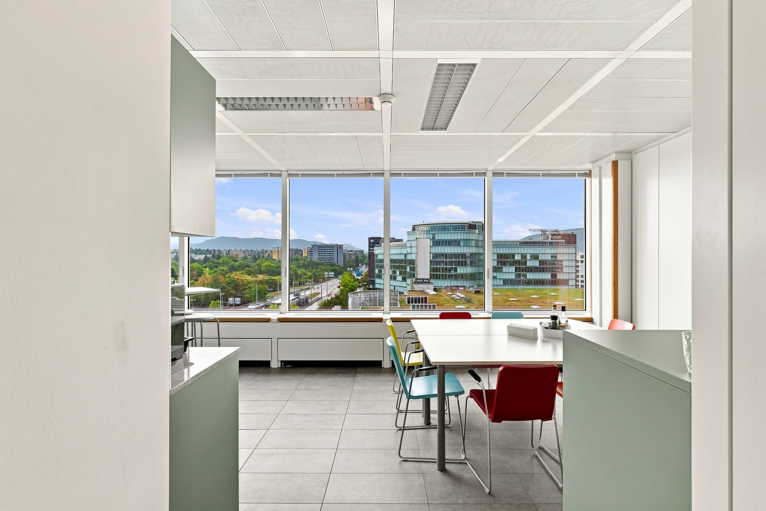 Interior view 8