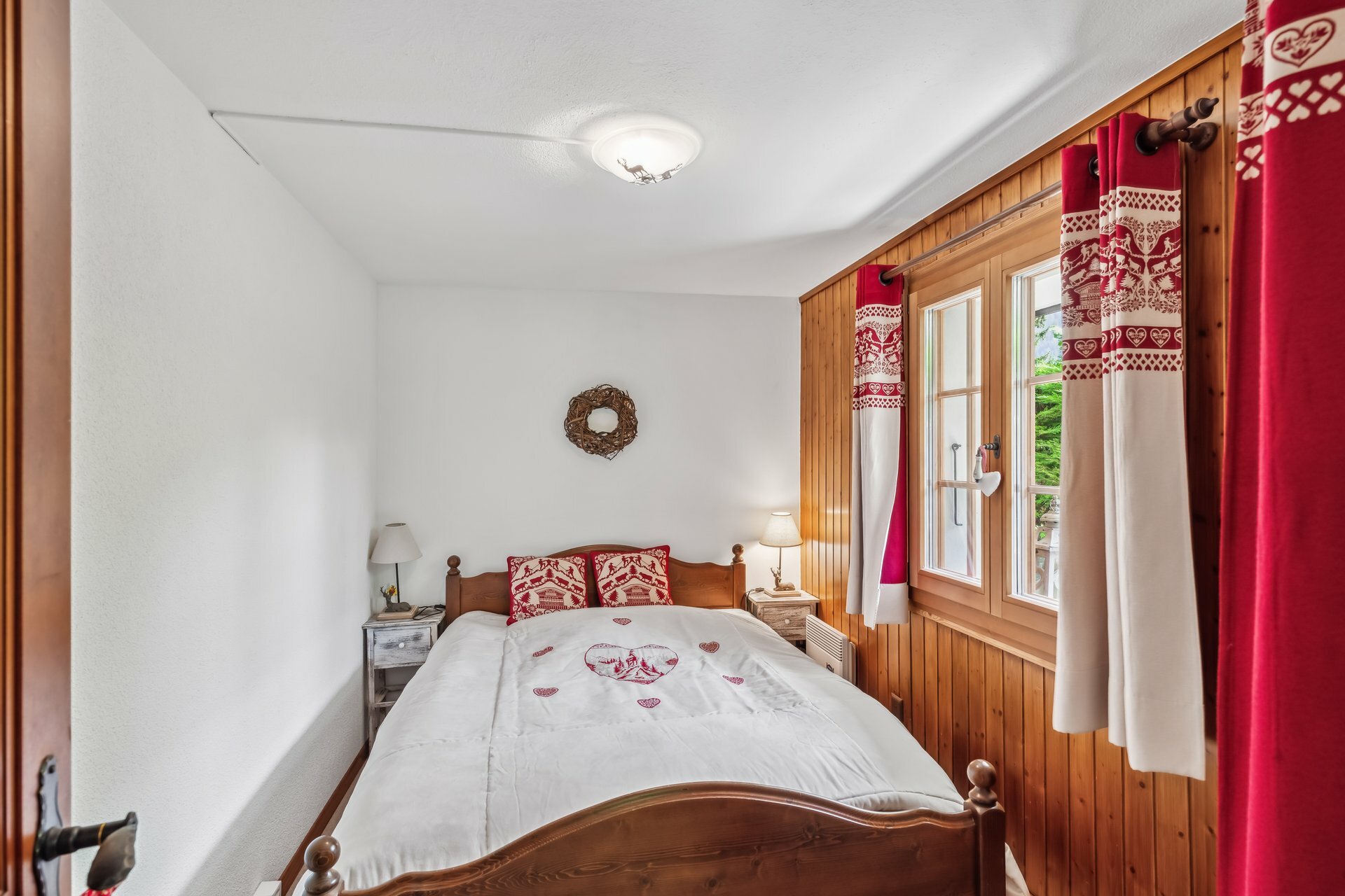 Bedroom apartment lower ground floor