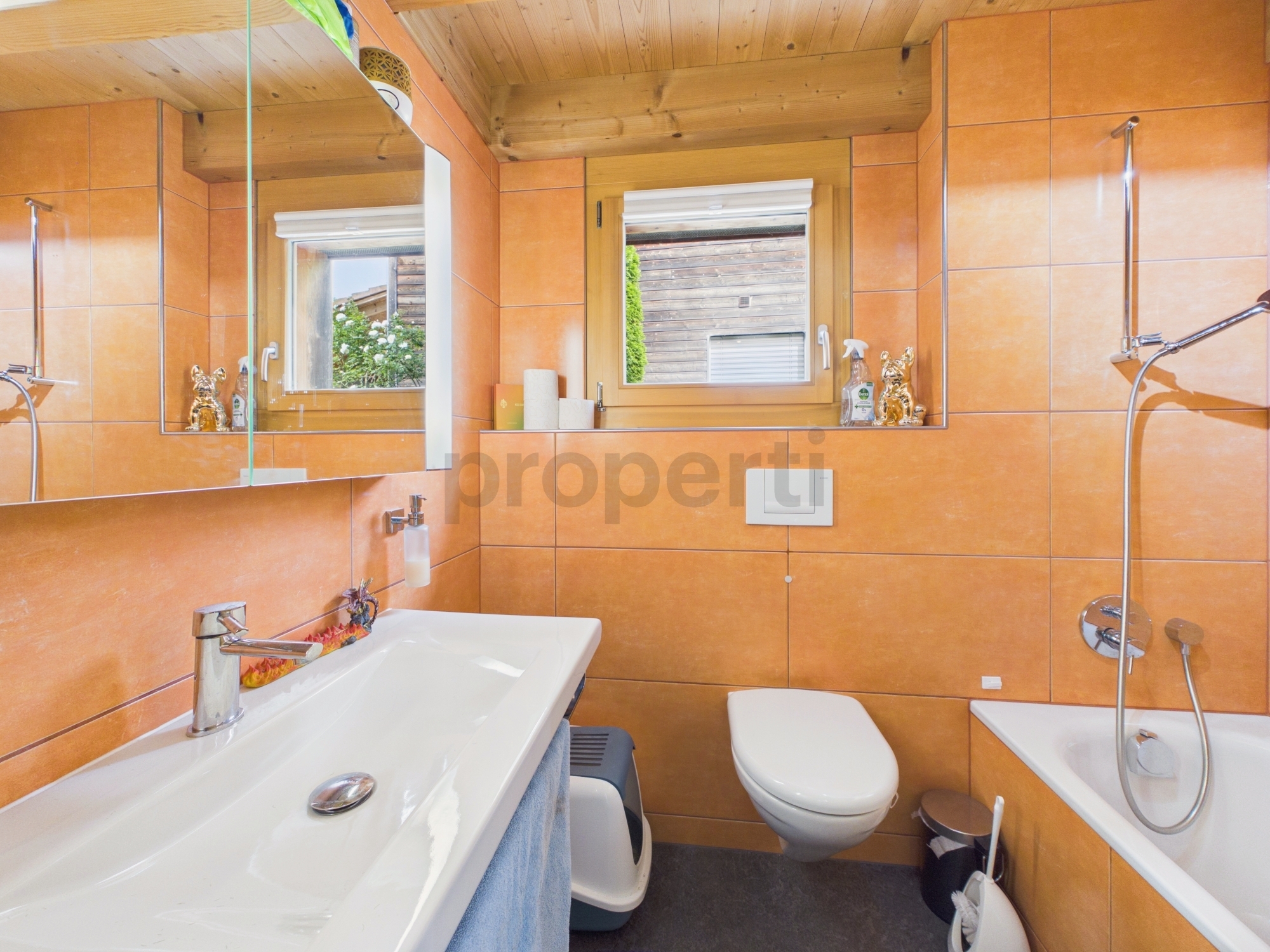 Image 9 Image 9