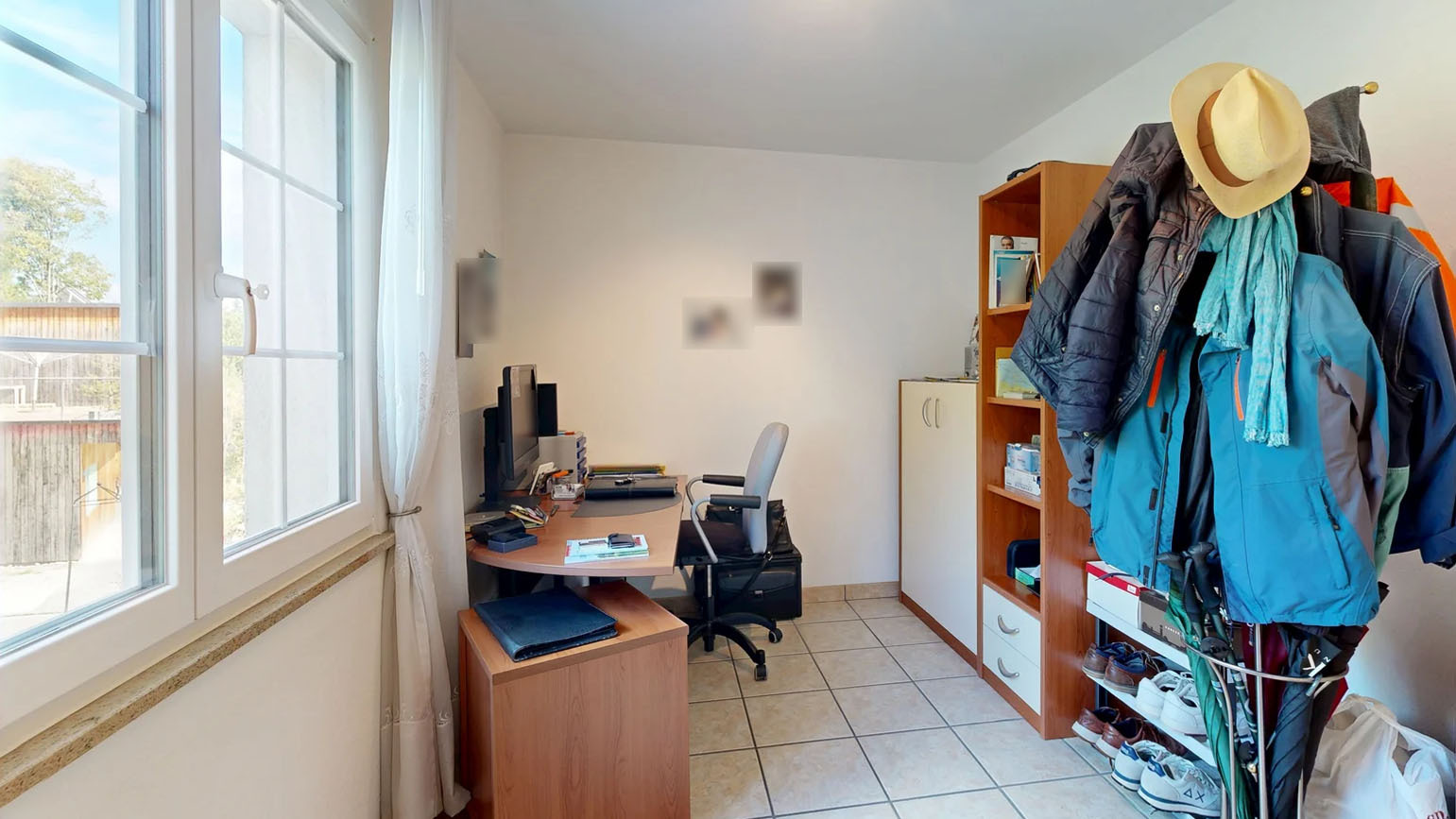 Photo 9
