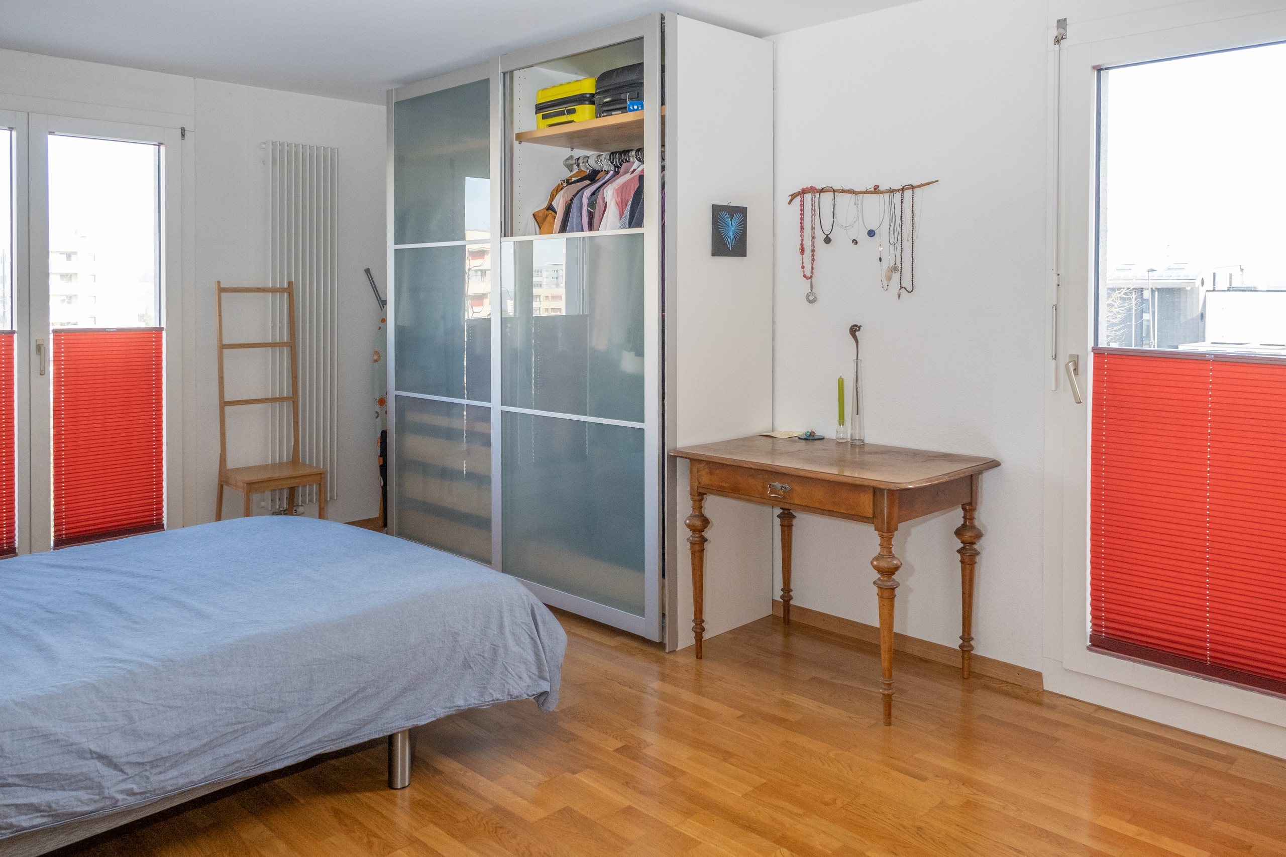 Chambre parentale avec sa salle de bains en suite