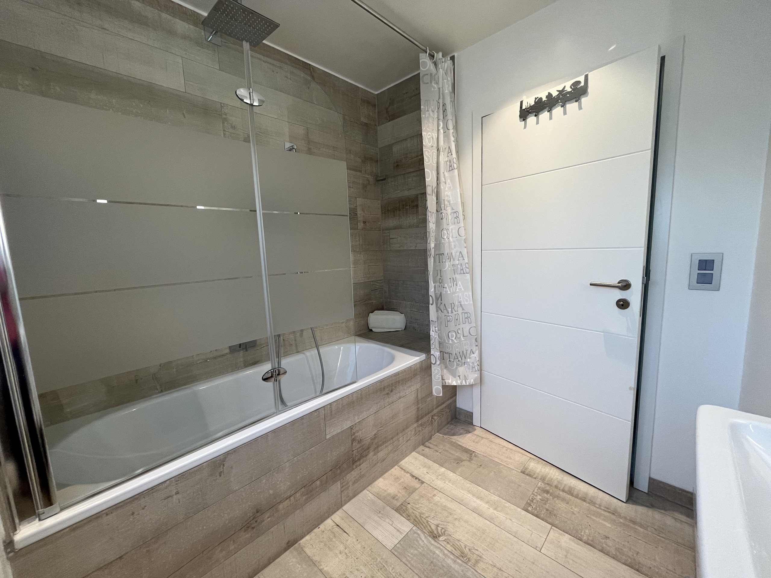 Salle de bain WC lavabo Salle de bain WC lavabo