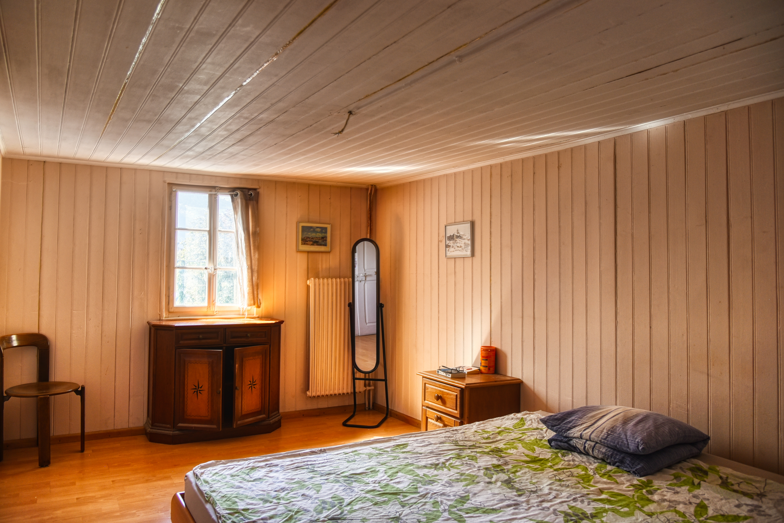 Maison Villageoise - Chambre rez-de-chaussée