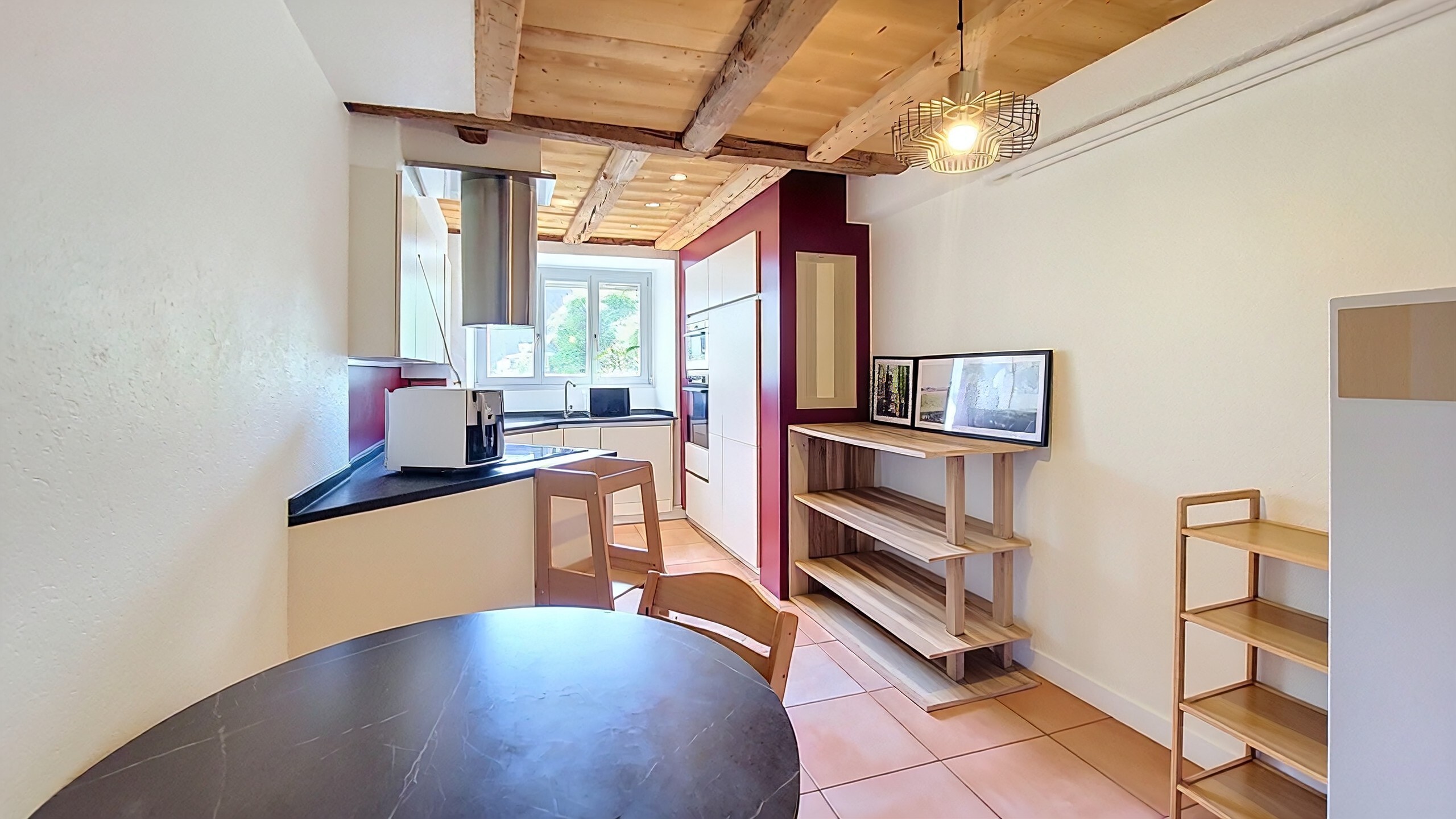 Interior view 2