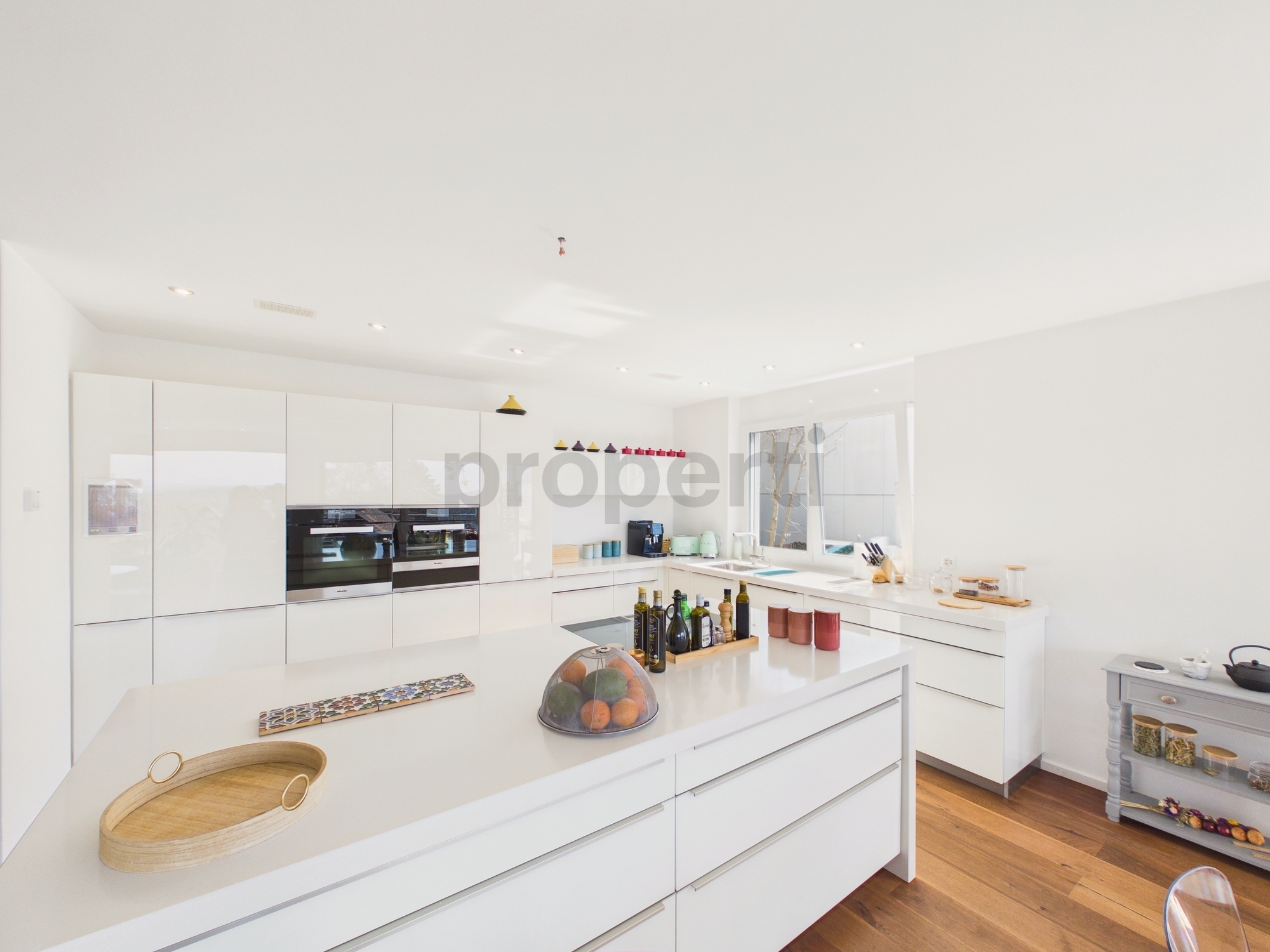Image 5 Image 5