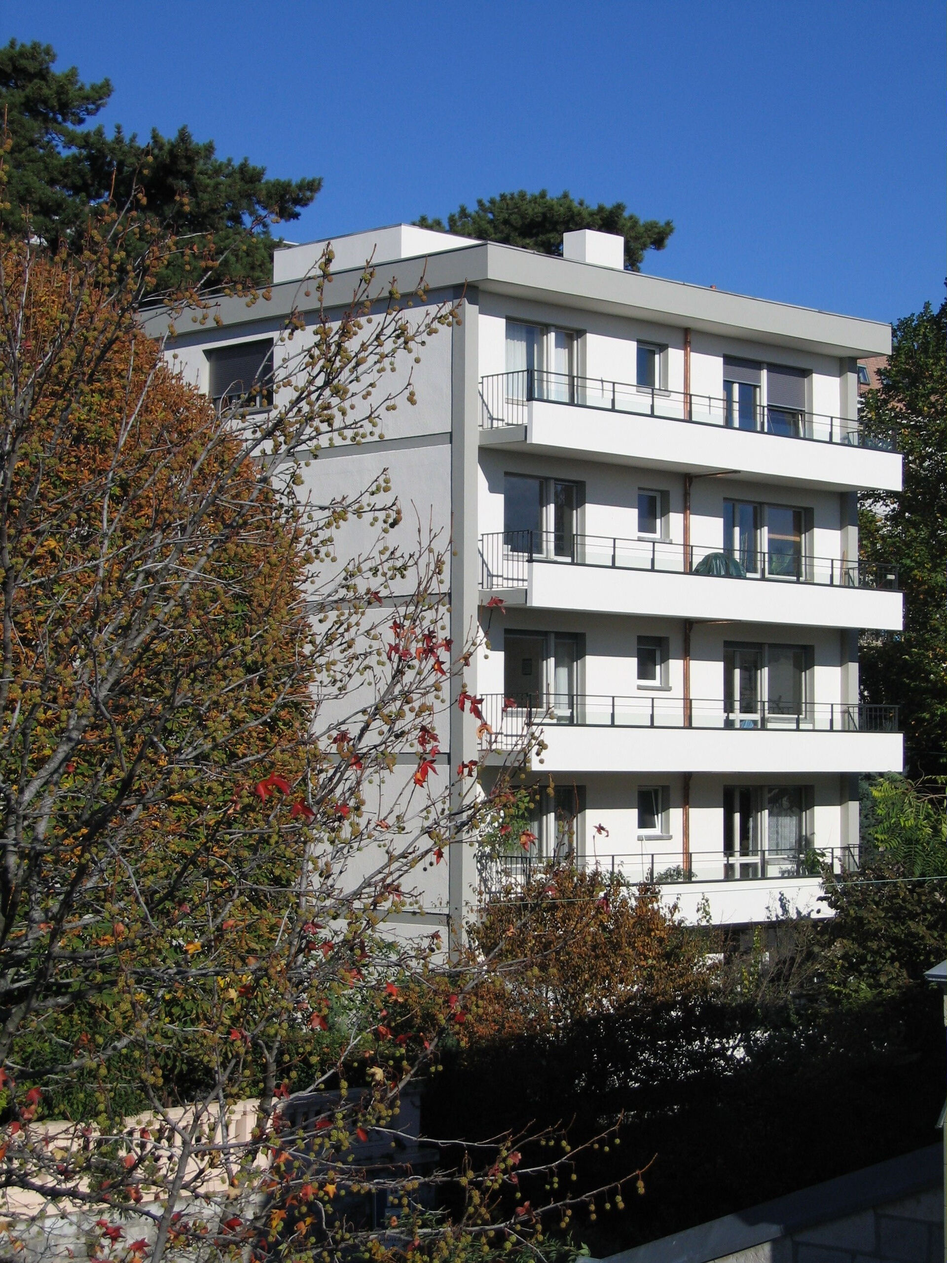 Façade