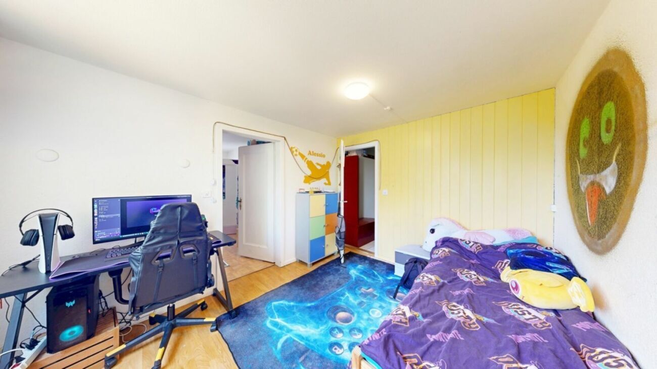 Picture 5