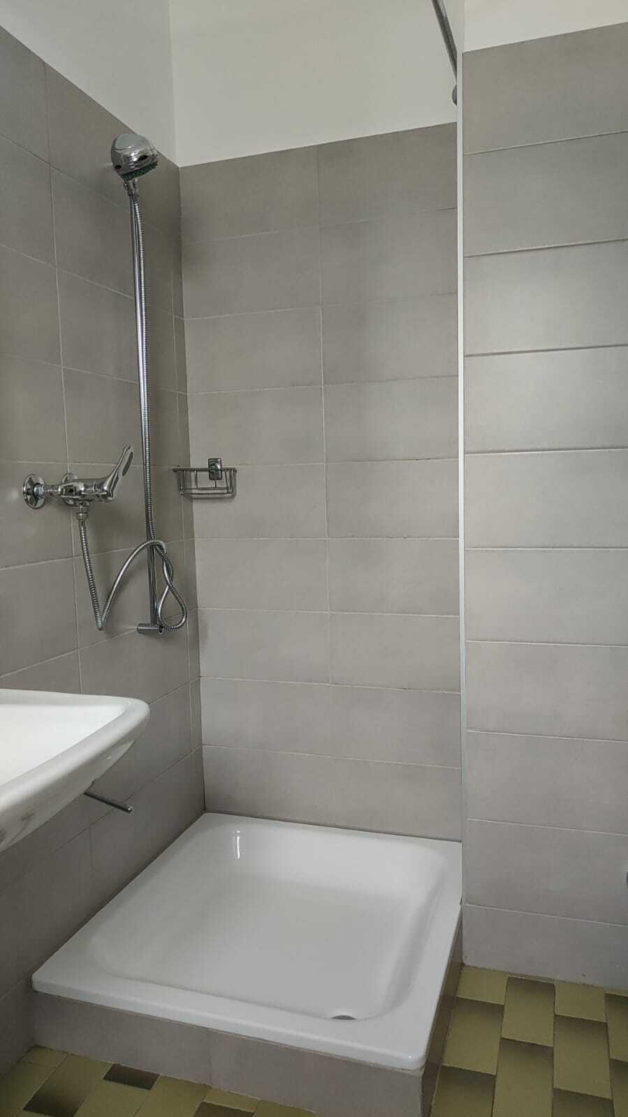 Interior view 6