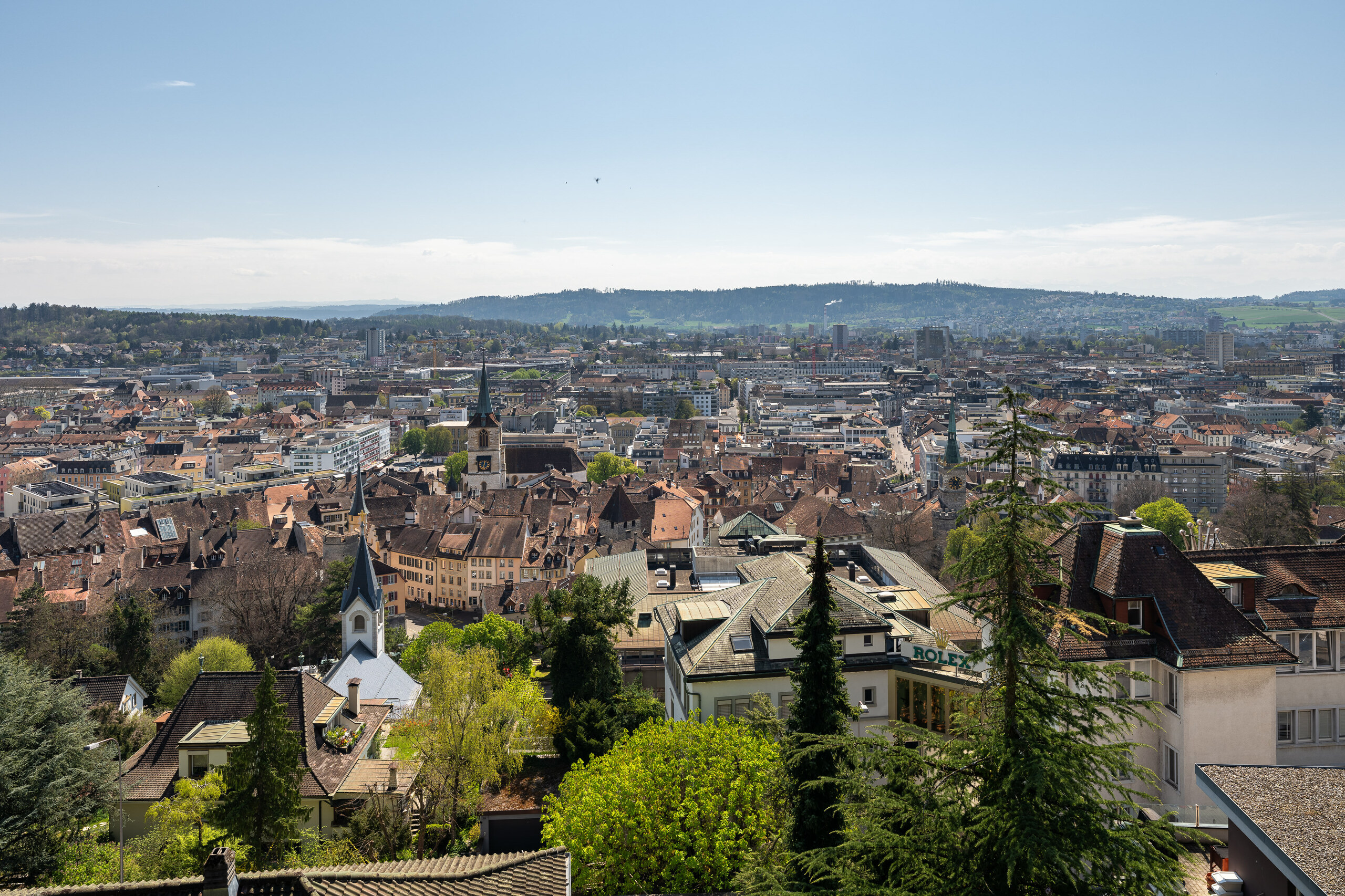 VUE SUR LA VIEILLE VILLE VUE SUR LA VIEILLE VILLE