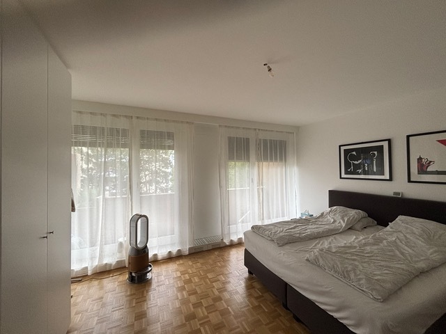 Interior view 3
