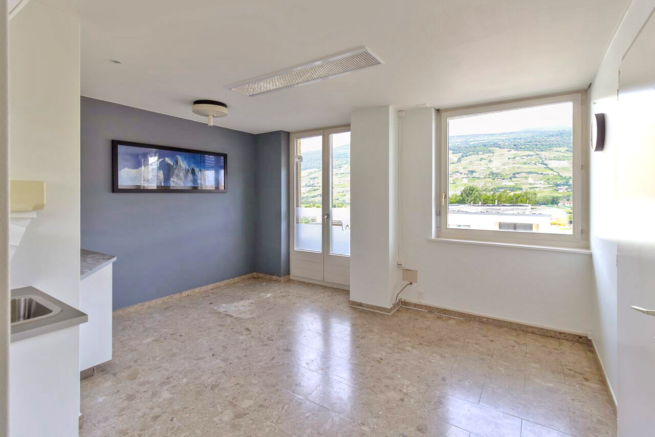 Interior view 2