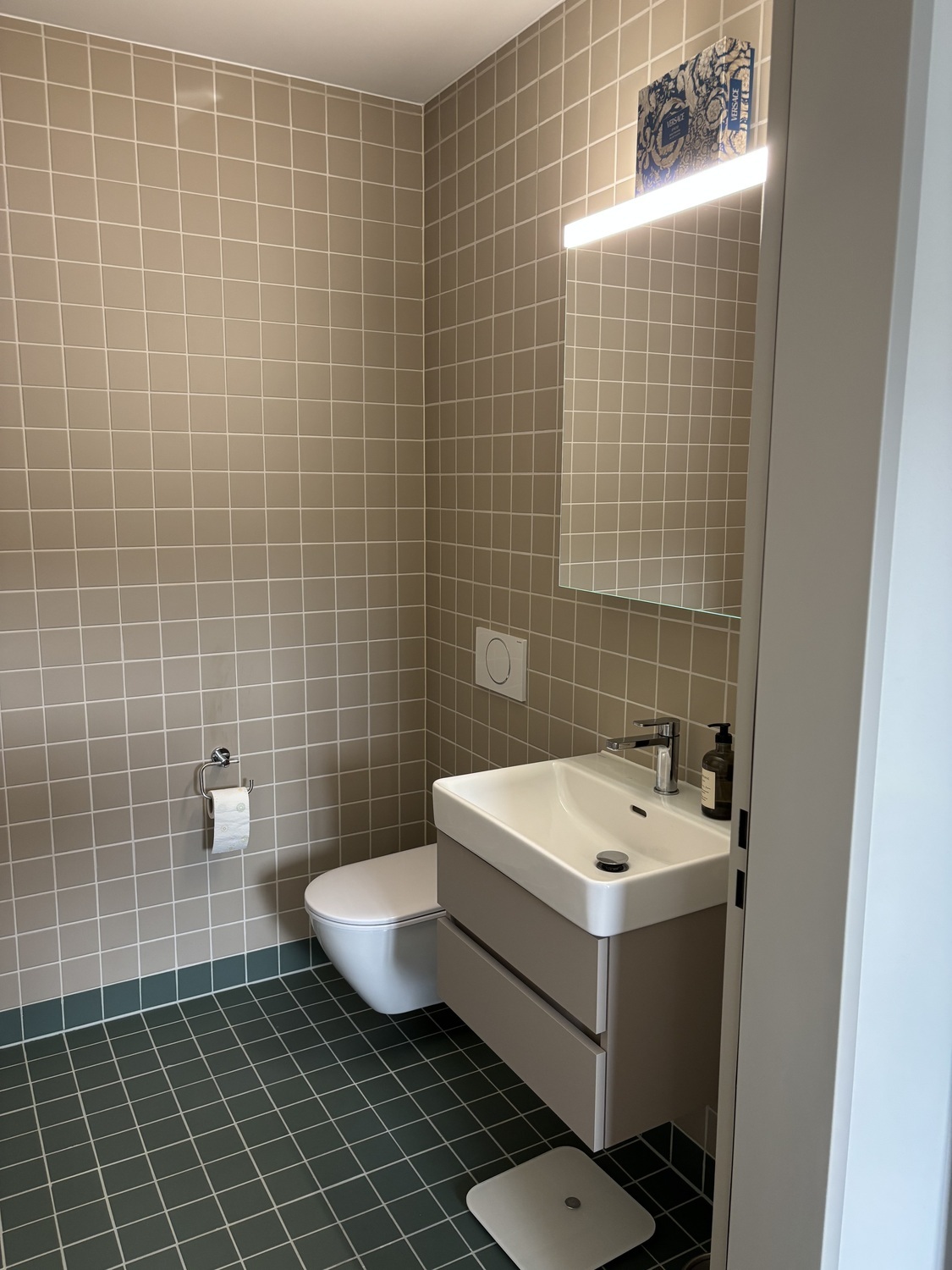 Photo 6