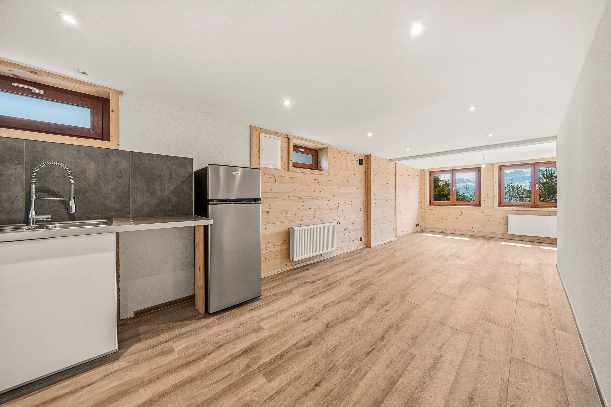 2 pces rénové en rez inf