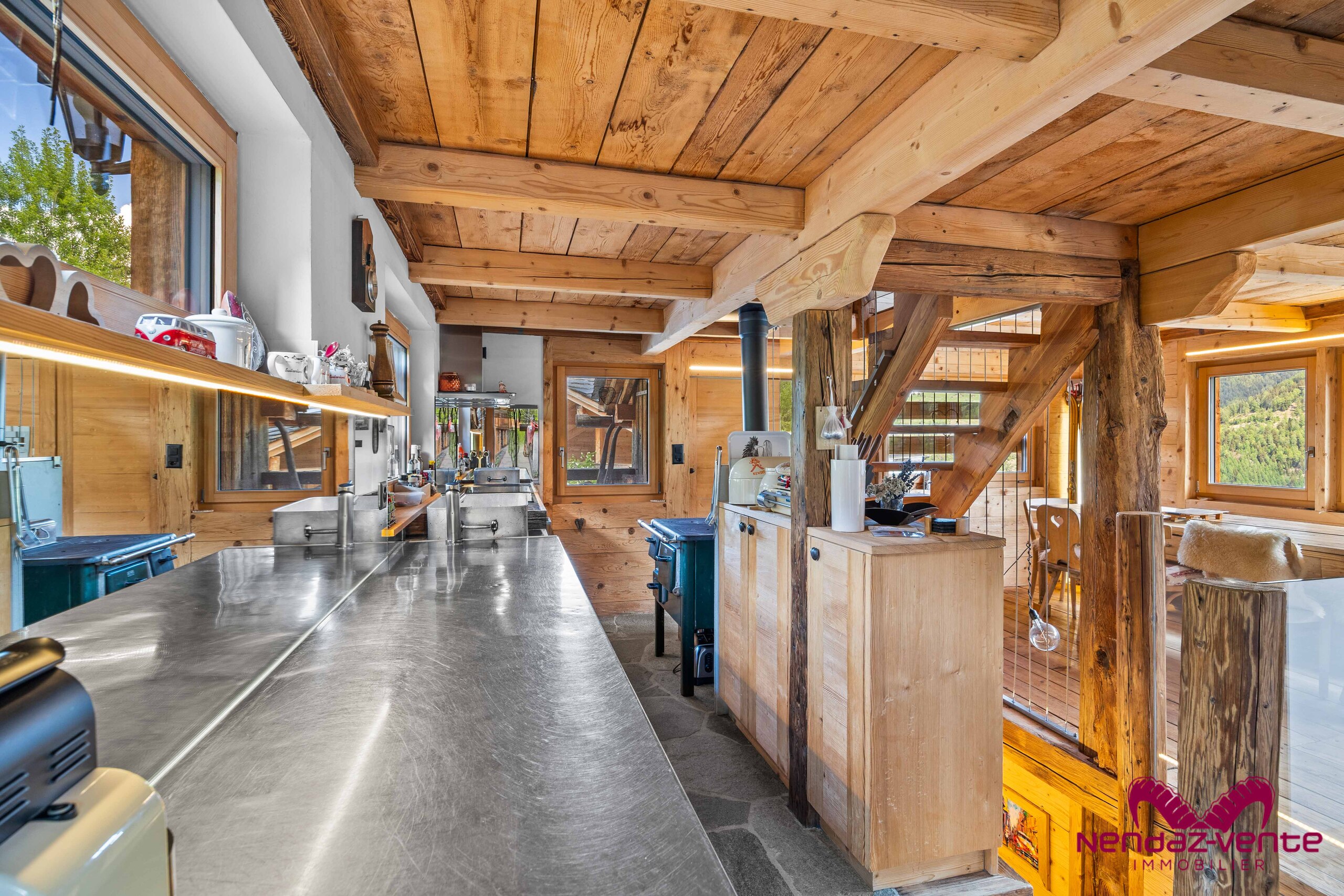 Interior view 3