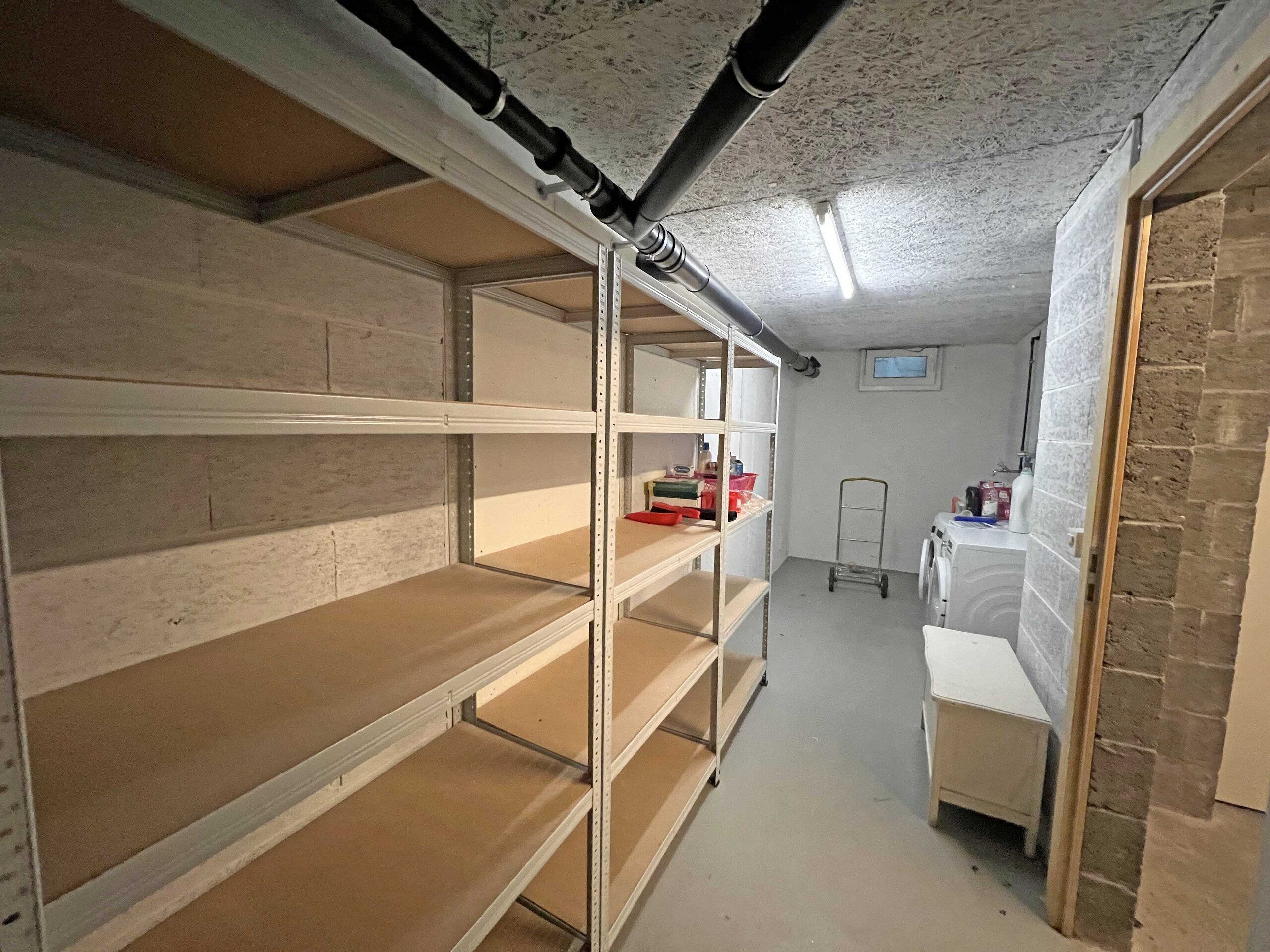 Cave/buanderie privative