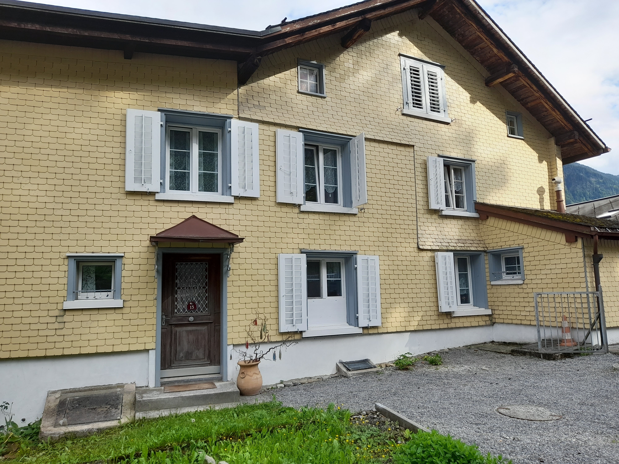 Image 1 Image 1