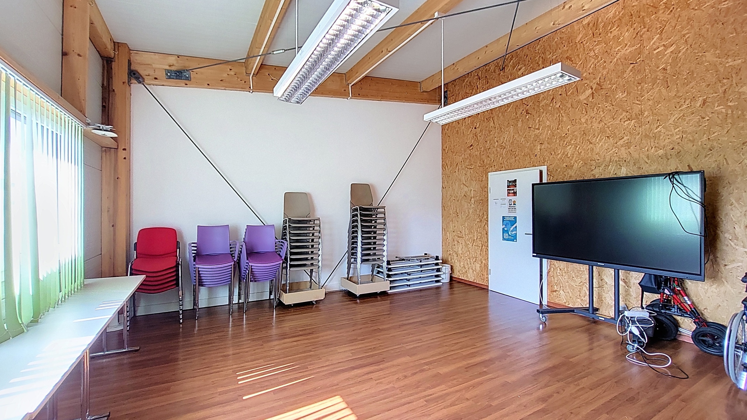 Interior view 10