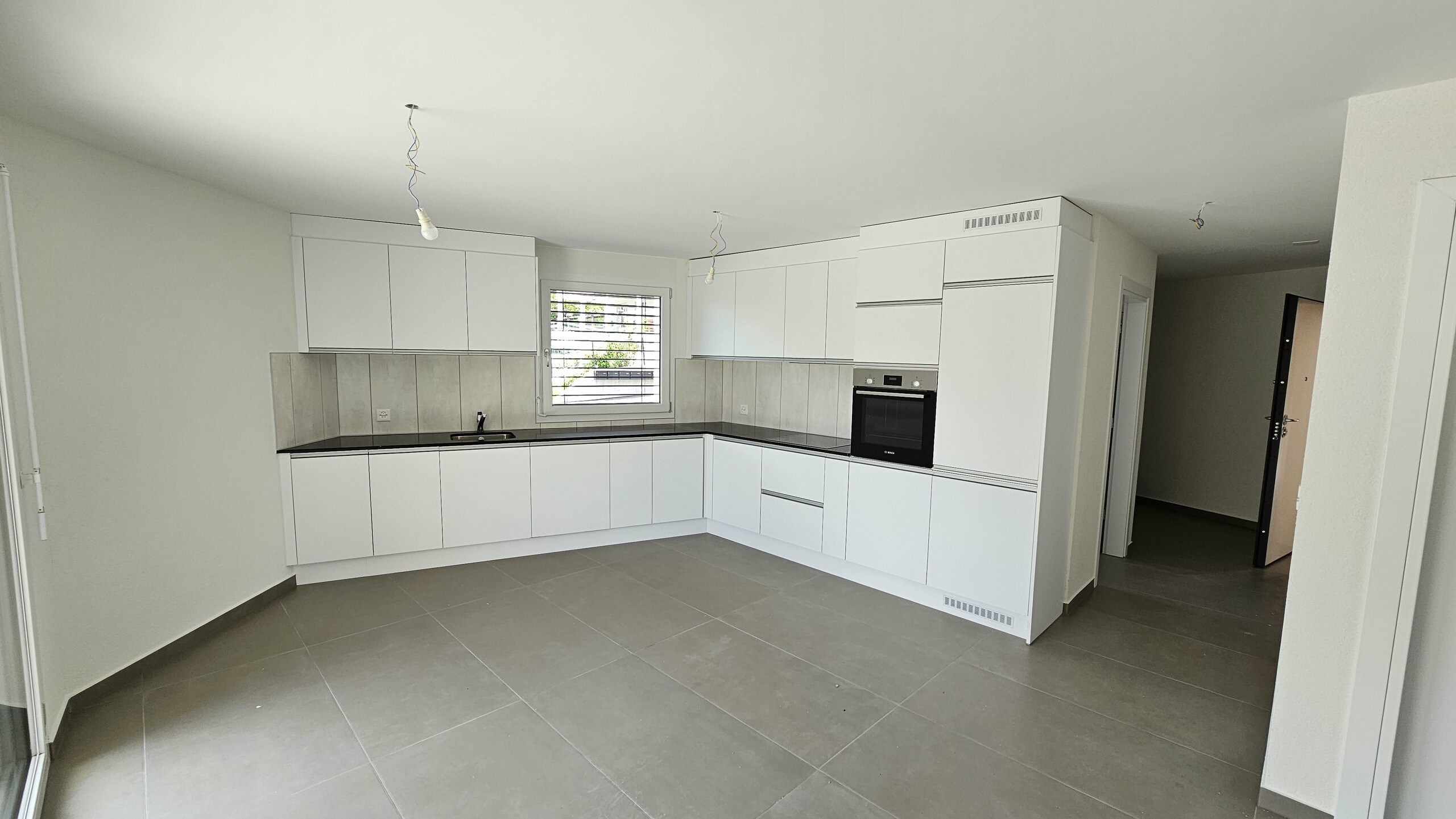3.5 pièces rez (immeuble neuf)