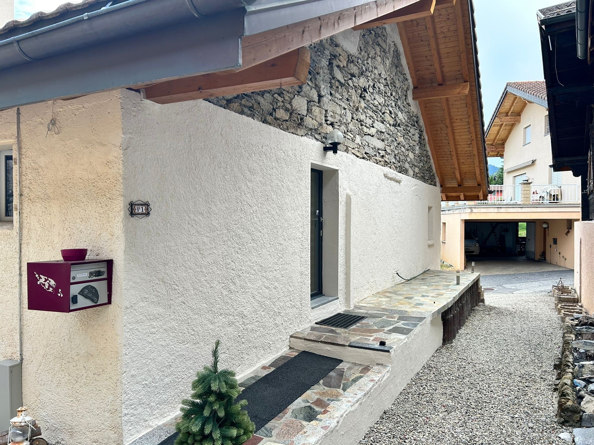Photo 6
