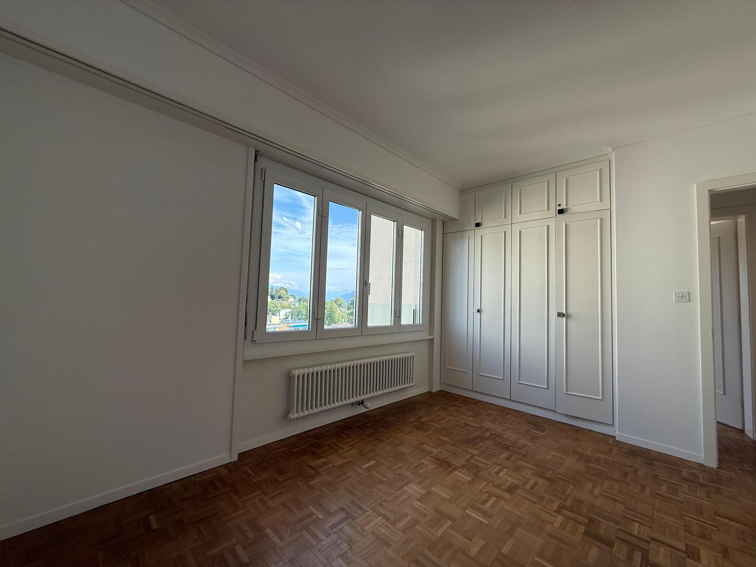 Interior view 2