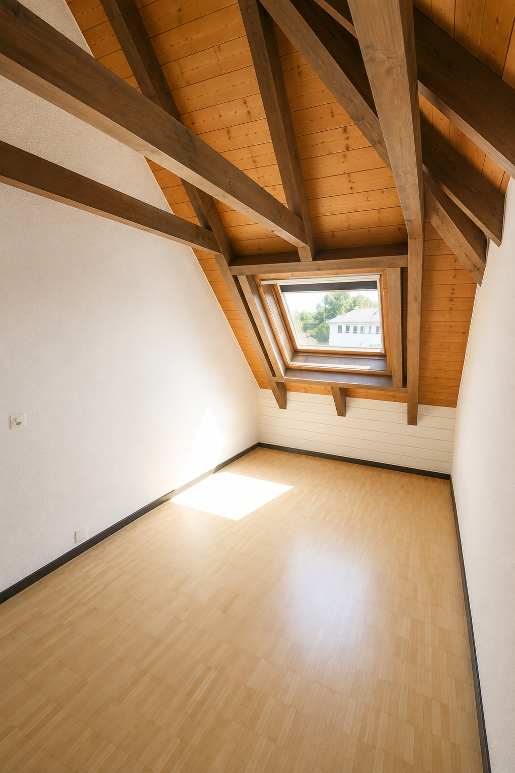 Interior view 9