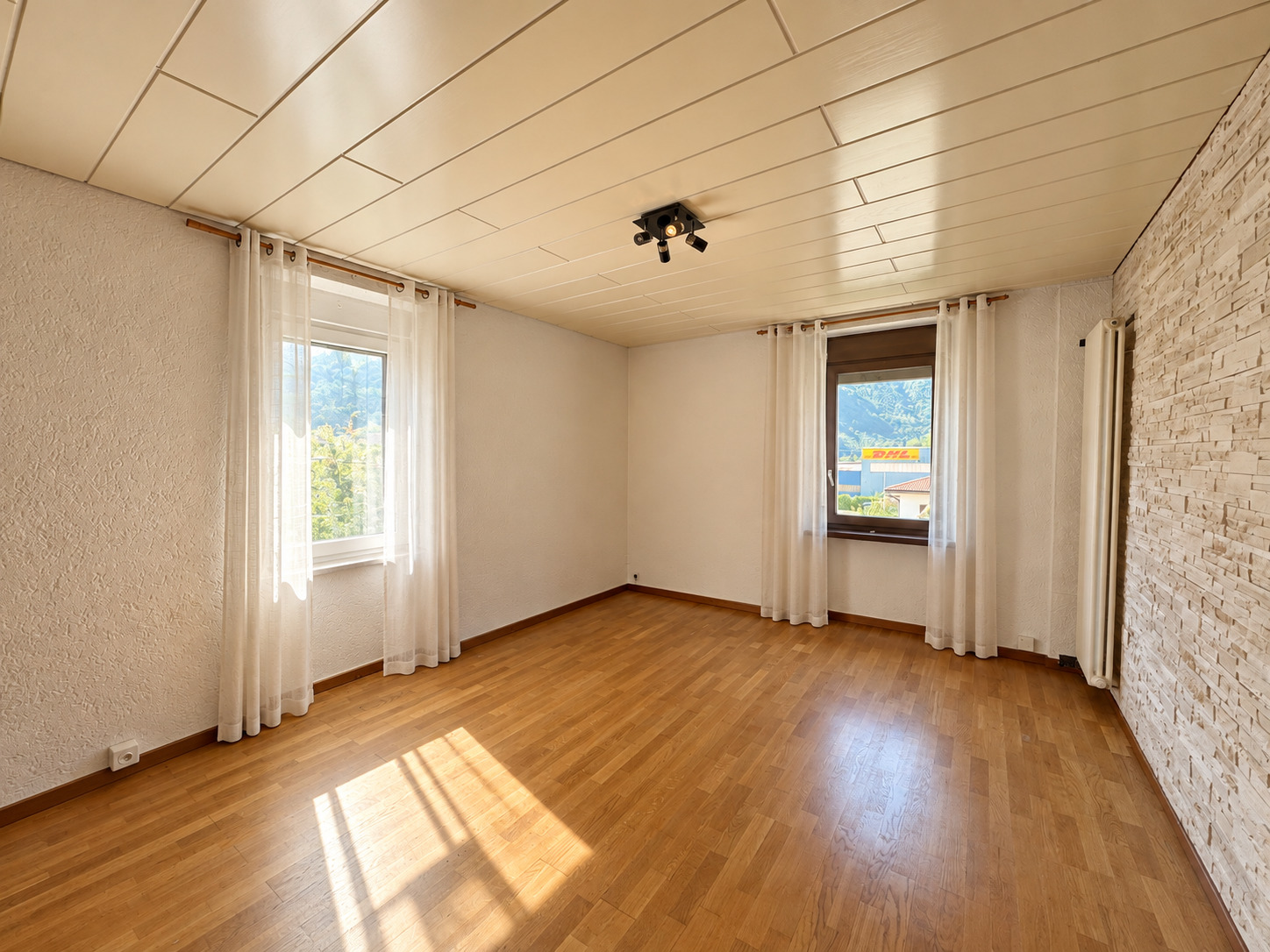 Interior view 6
