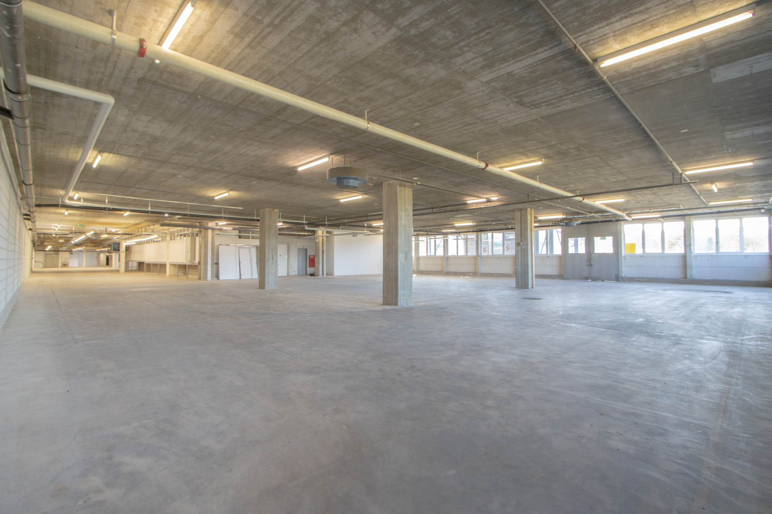 Interior view 10