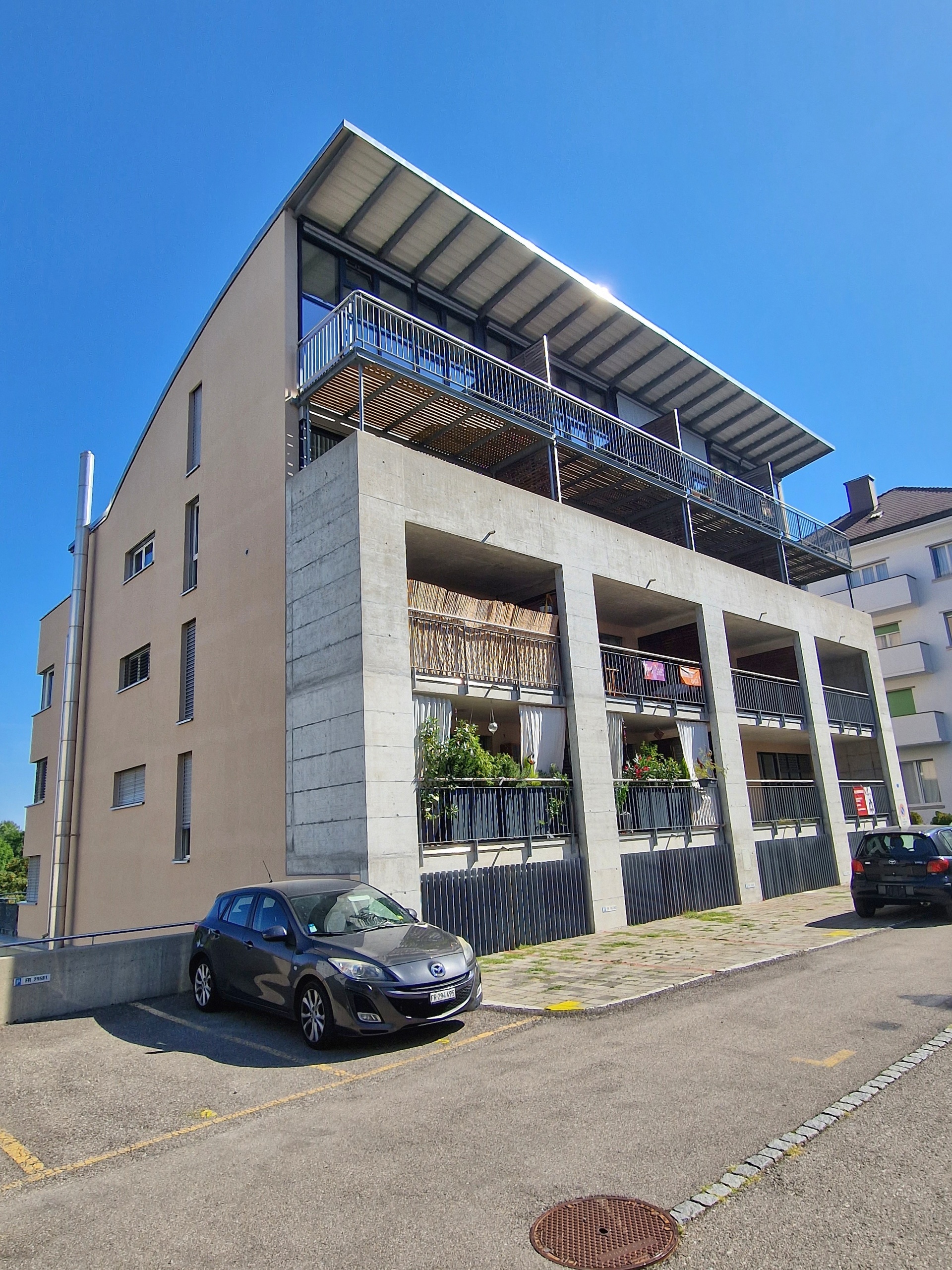 Nouvelle façade Ouest (rénovée)