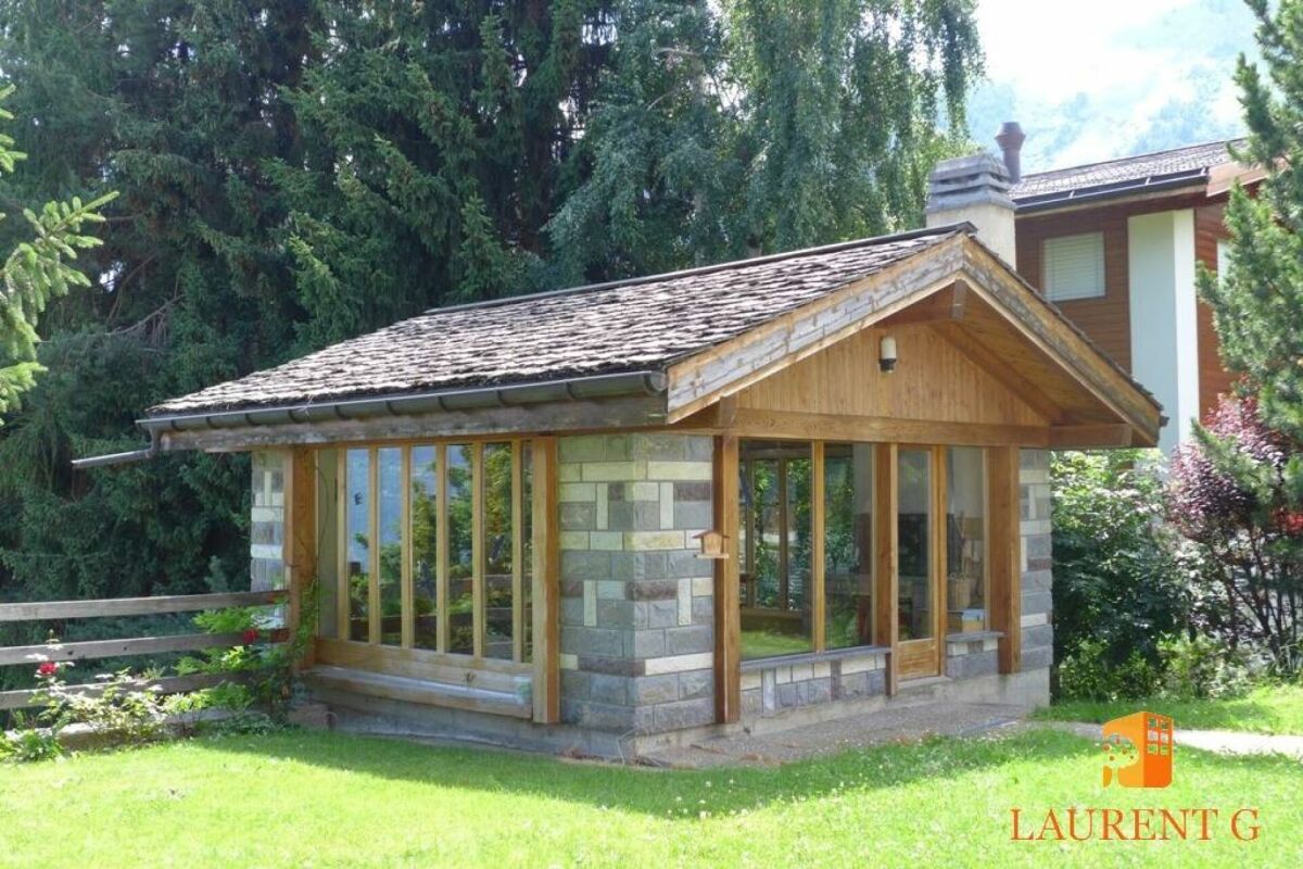 vue extérieure bâtiment annexe