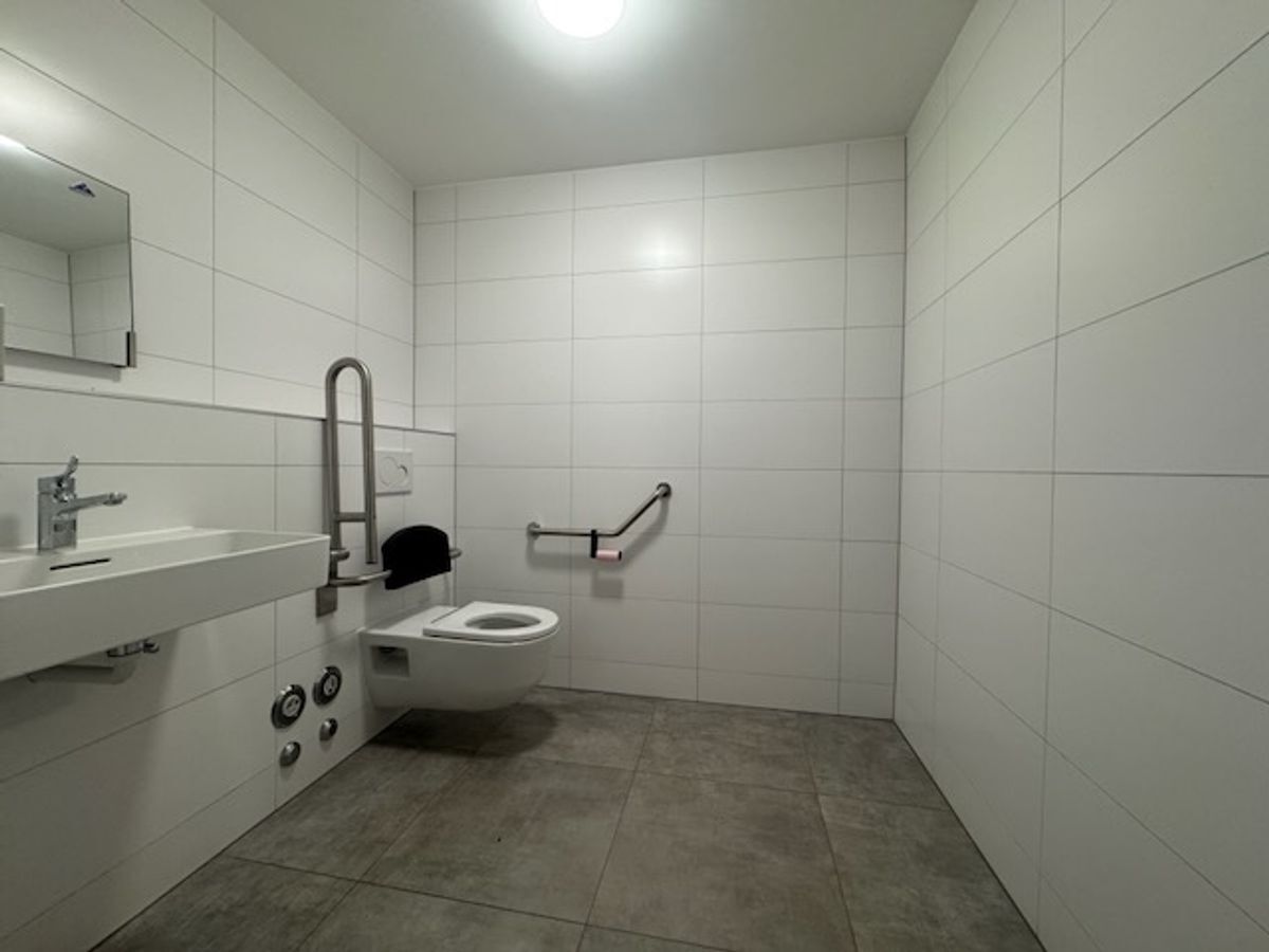 Photo 9